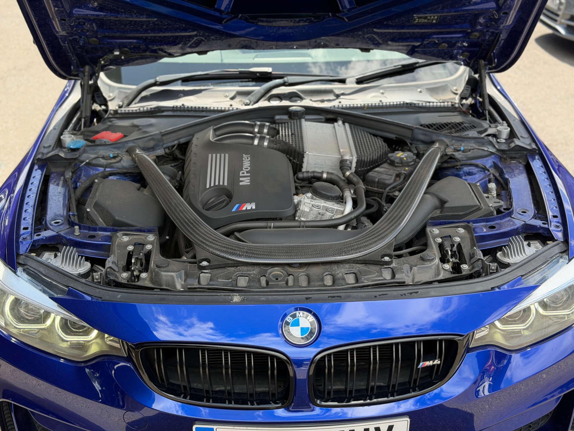 BMW M4 view 29
