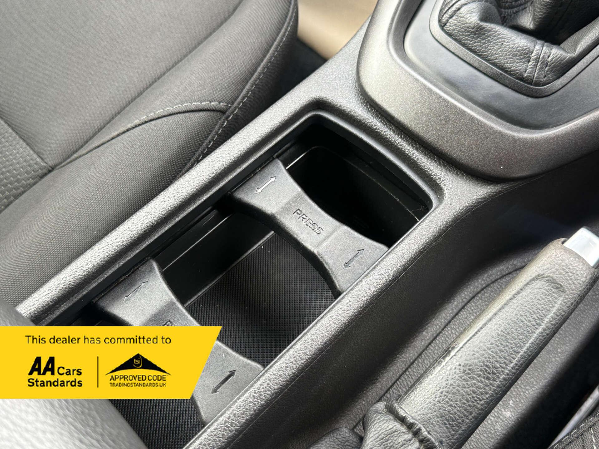 Ford Focus view 46