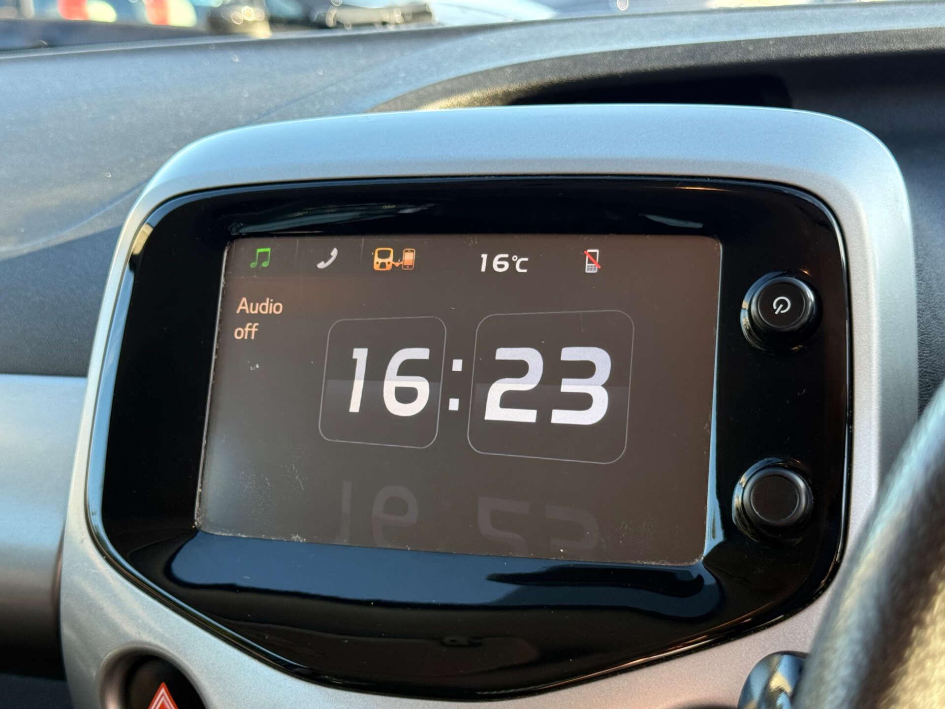 Peugeot 108 view 46