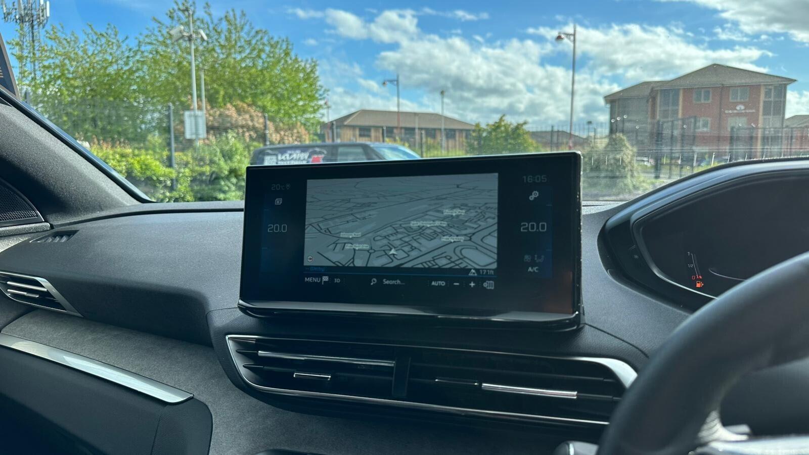 Peugeot 5008 view 28