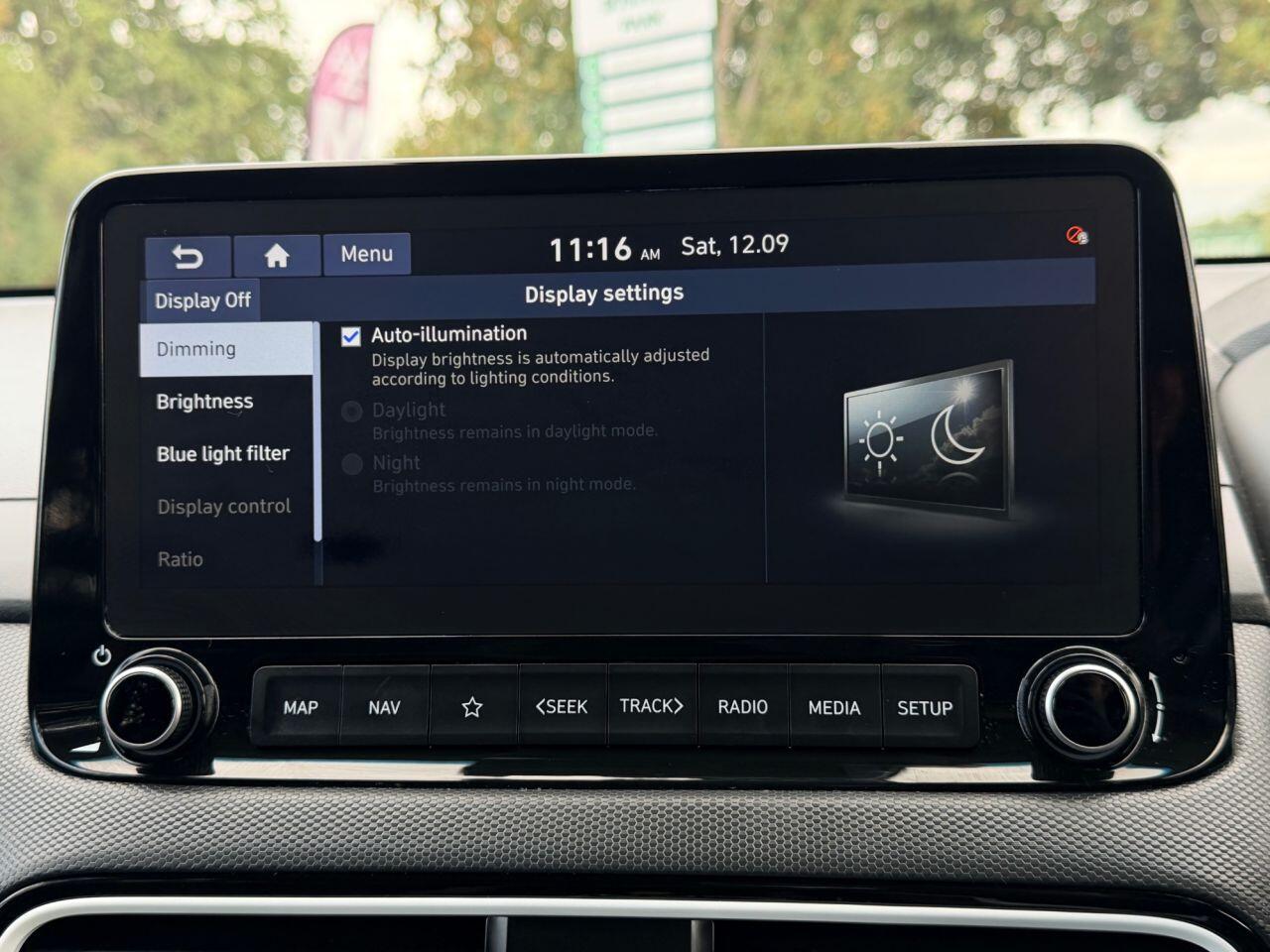 Hyundai Kona view 50