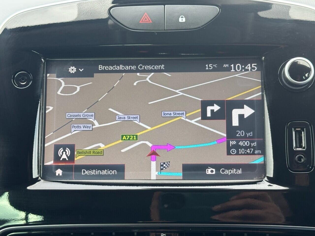 Renault Clio view 36