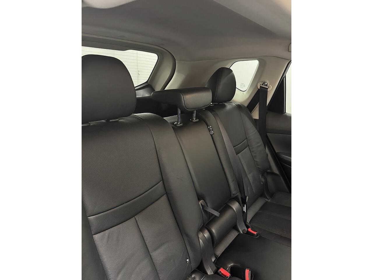 Nissan X-Trail view 13