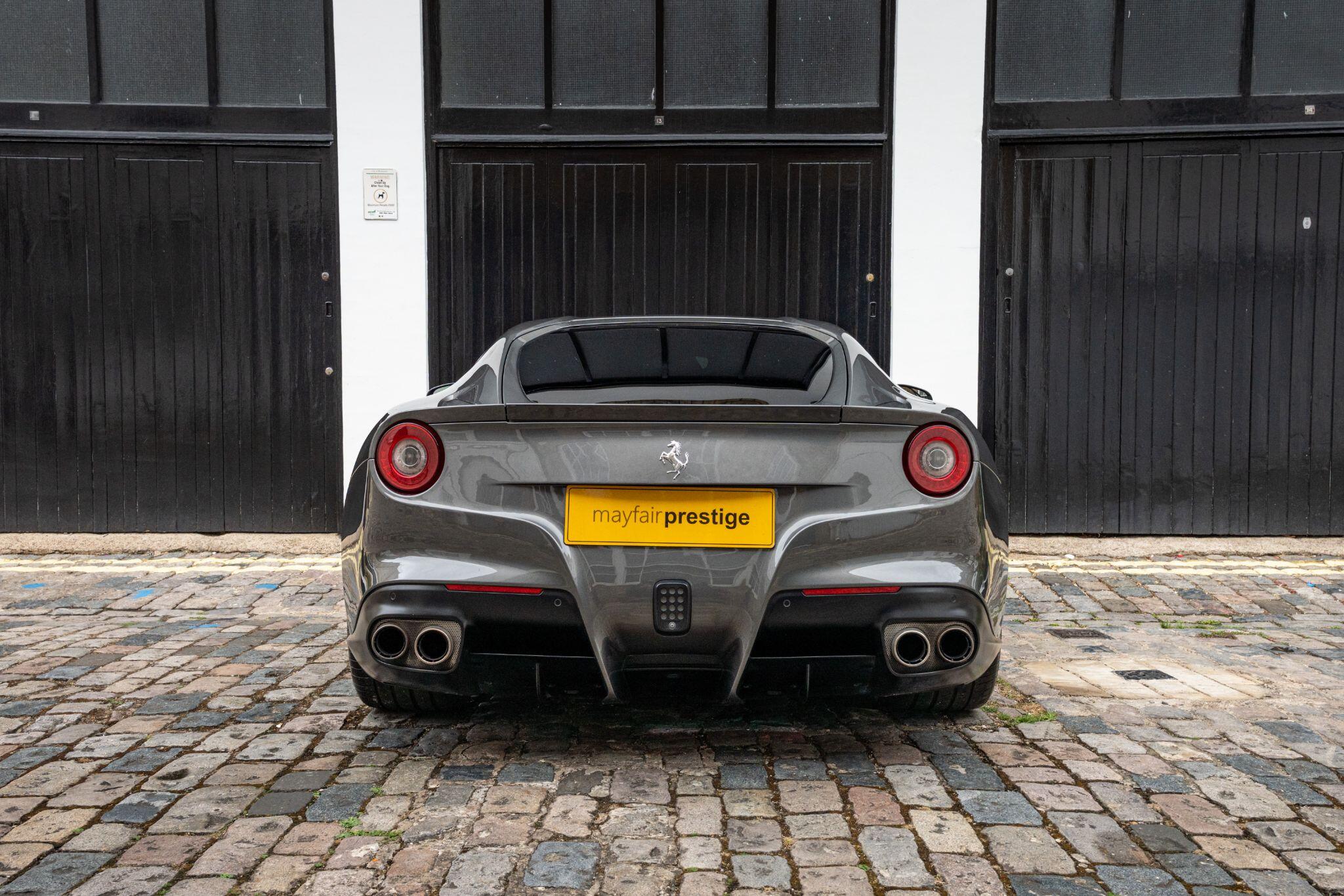 Ferrari F12 view 16