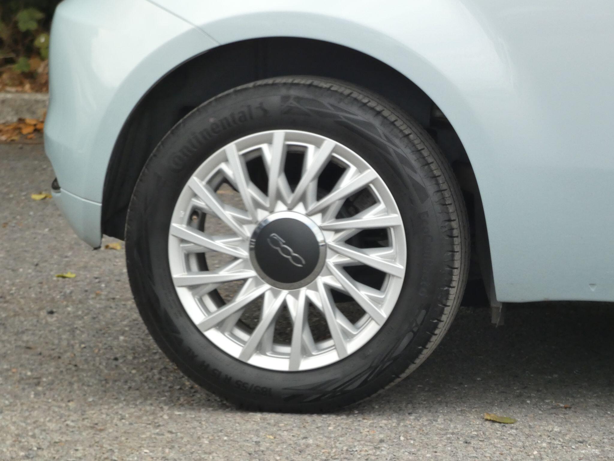 Fiat 500 view 31