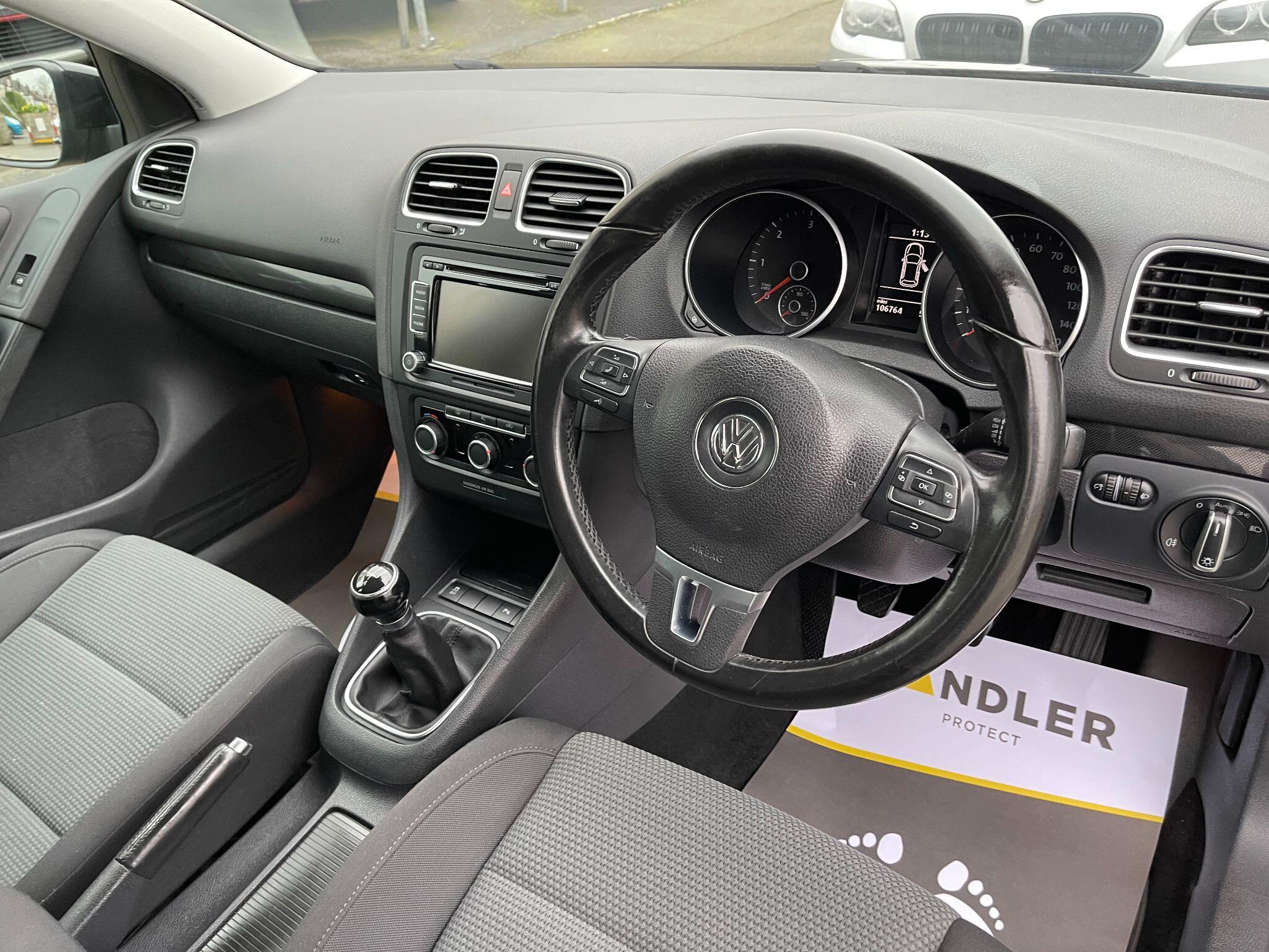 Volkswagen Golf view 26