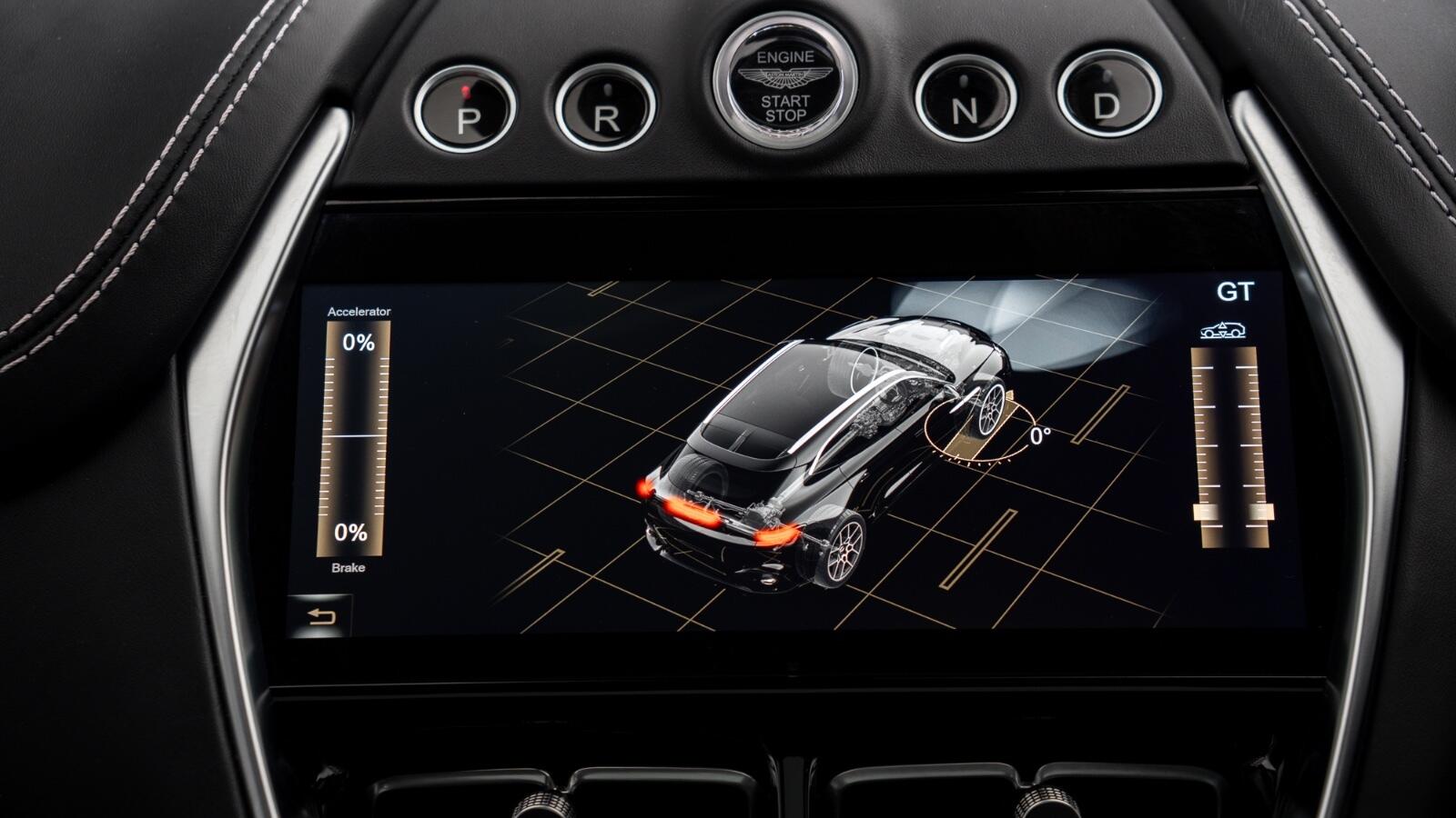 Aston Martin DBX view 19