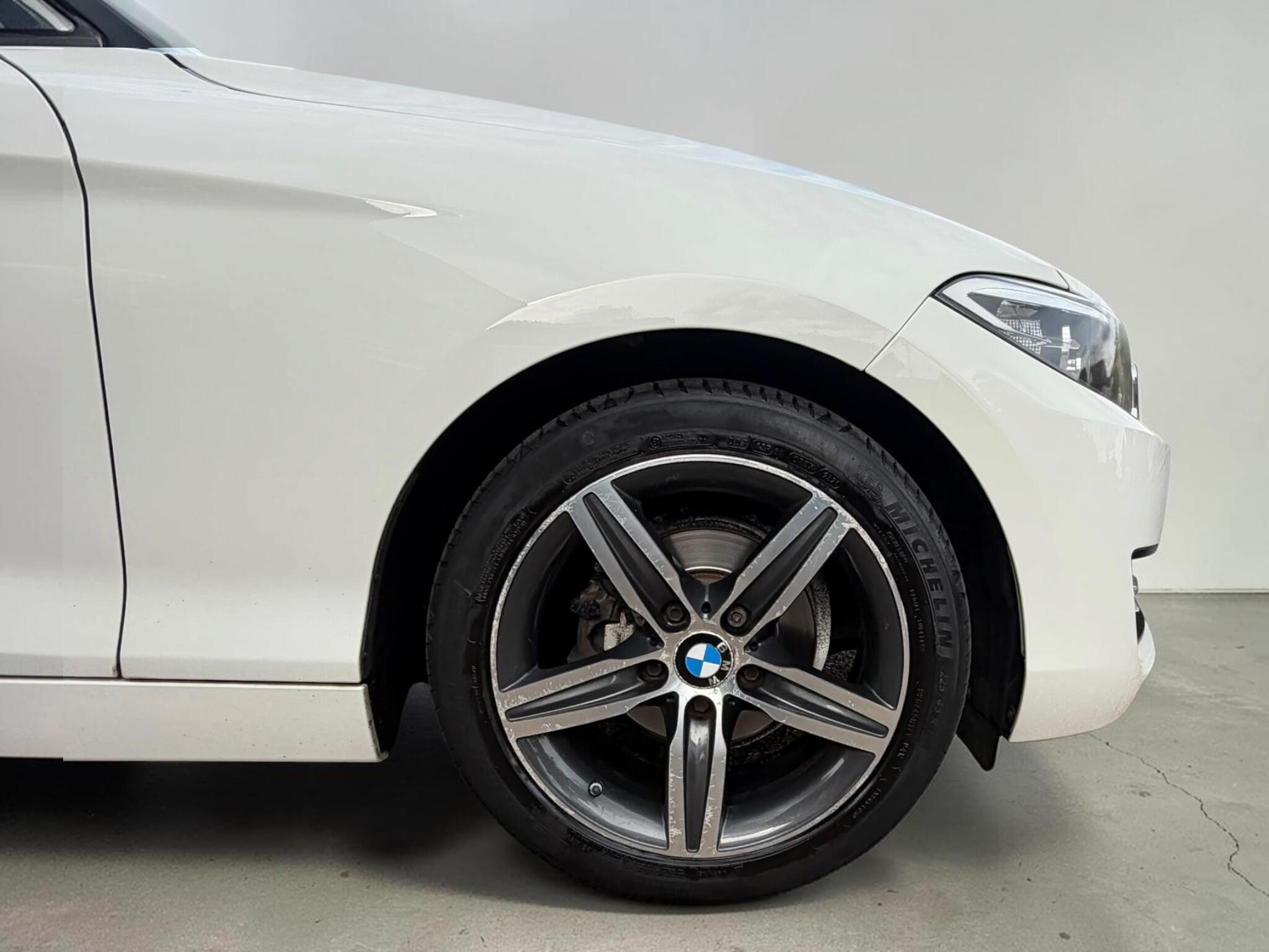 BMW 2 Series view 28
