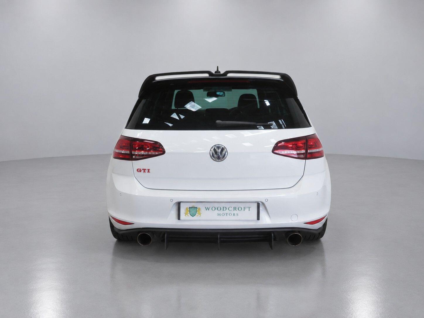 Volkswagen Golf view 14