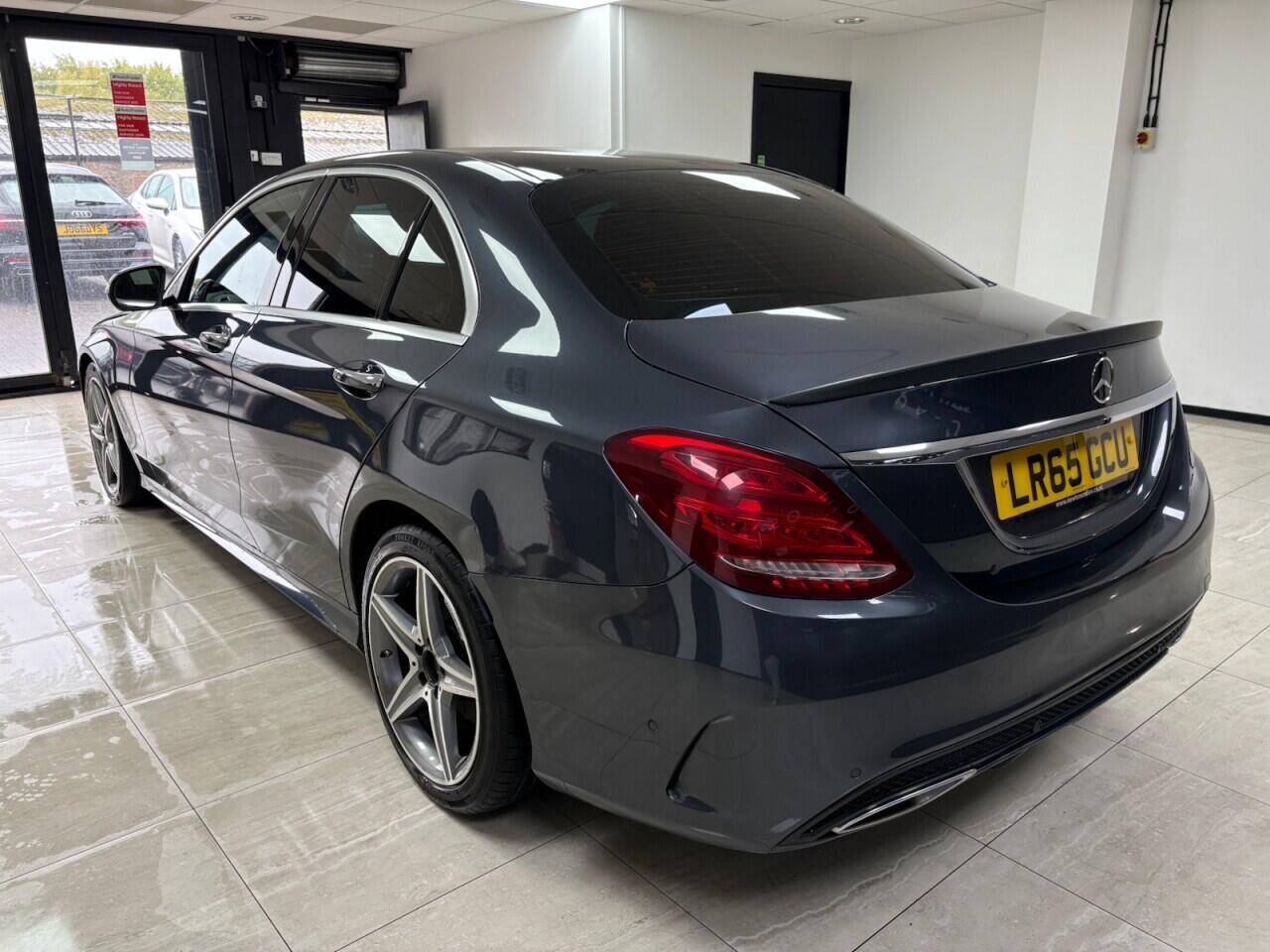 Mercedes-Benz C-Class view 5