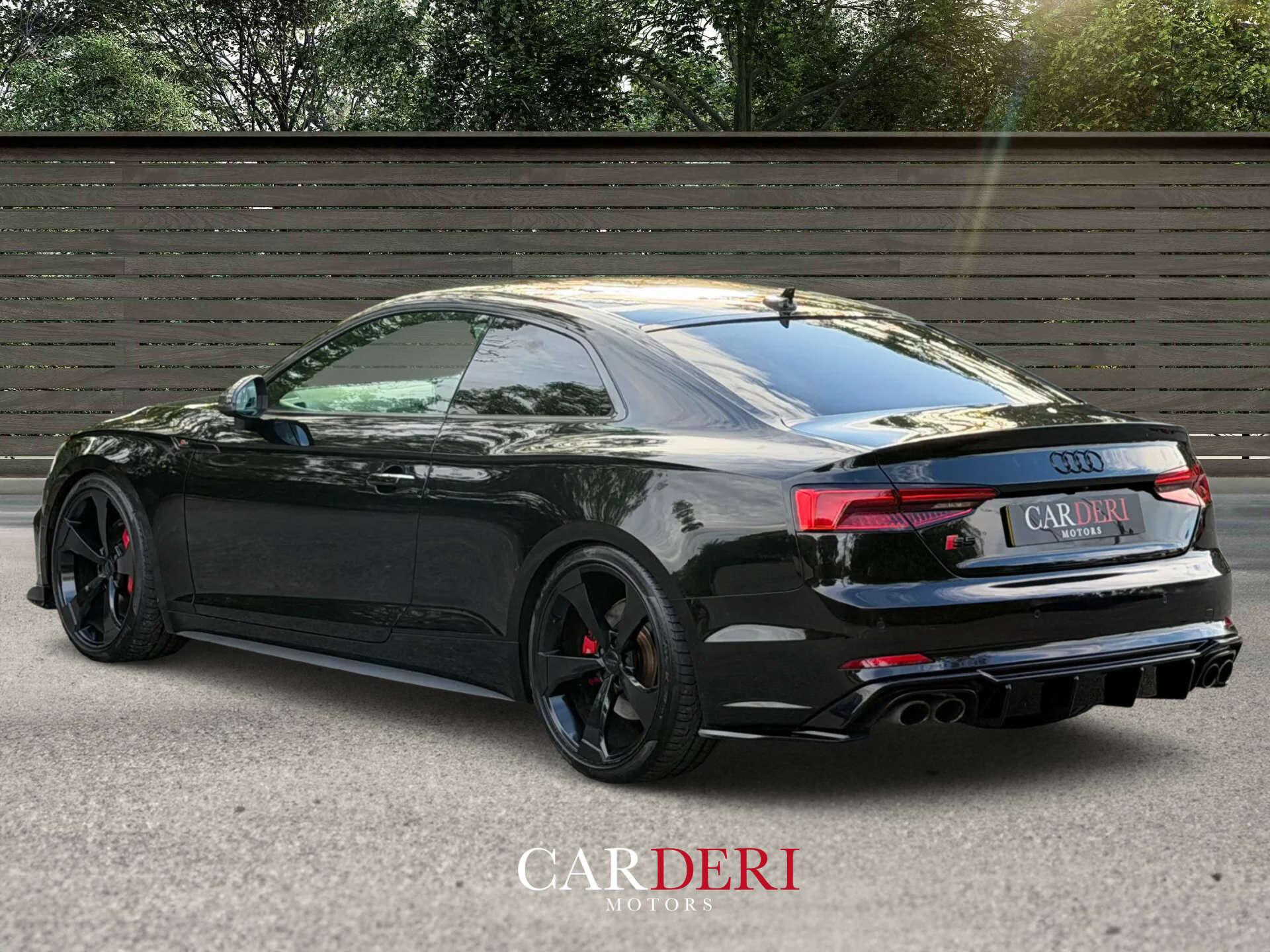 Audi S5 view 15
