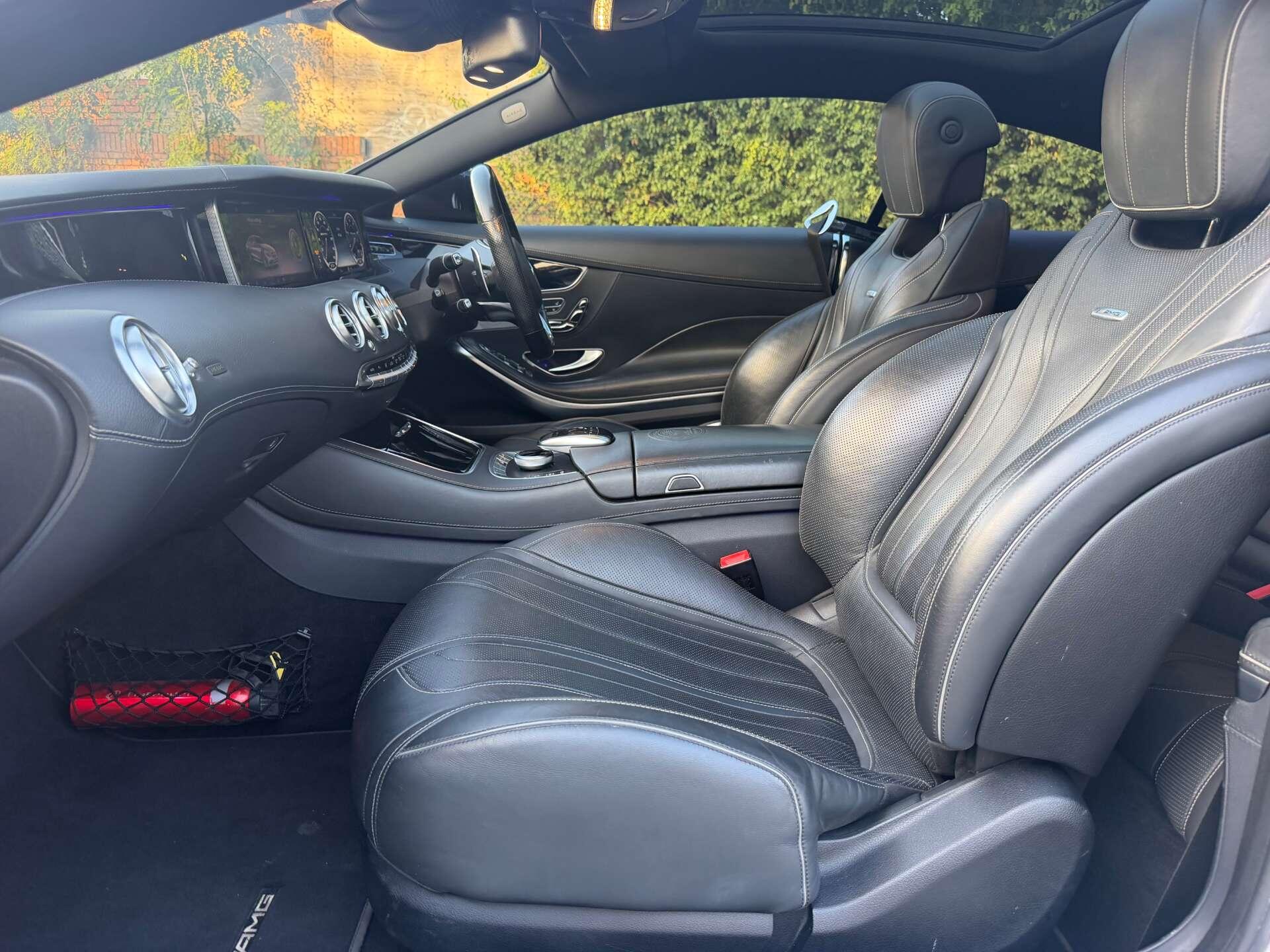 Mercedes-Benz S-Class view 27