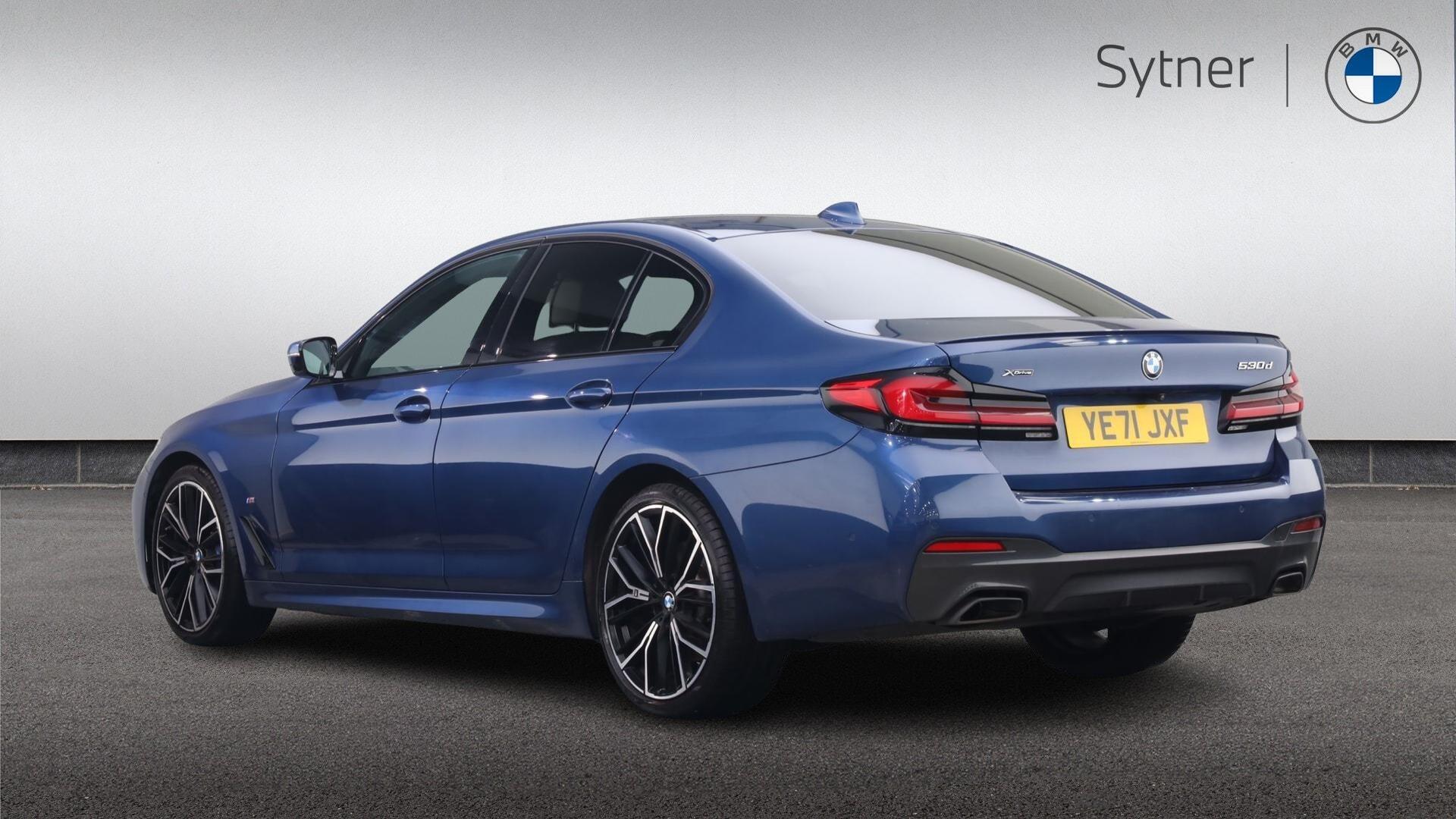 BMW 5 Series view 2