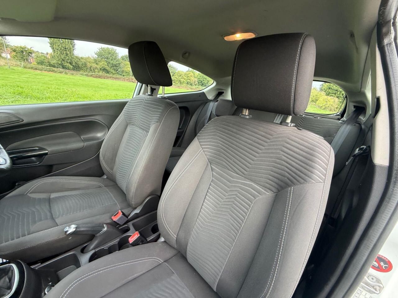 Ford Fiesta view 63