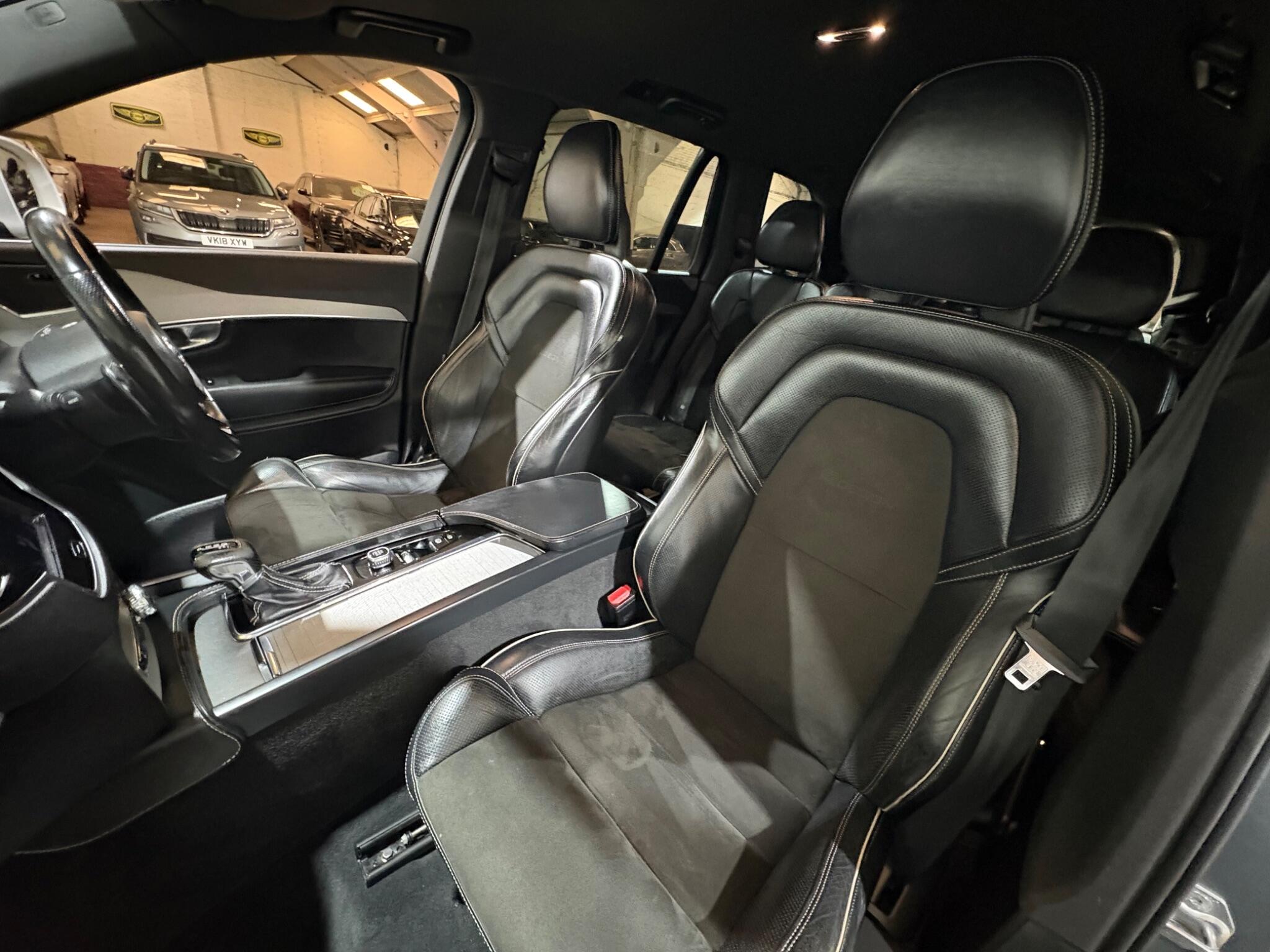 Volvo XC90 view 71