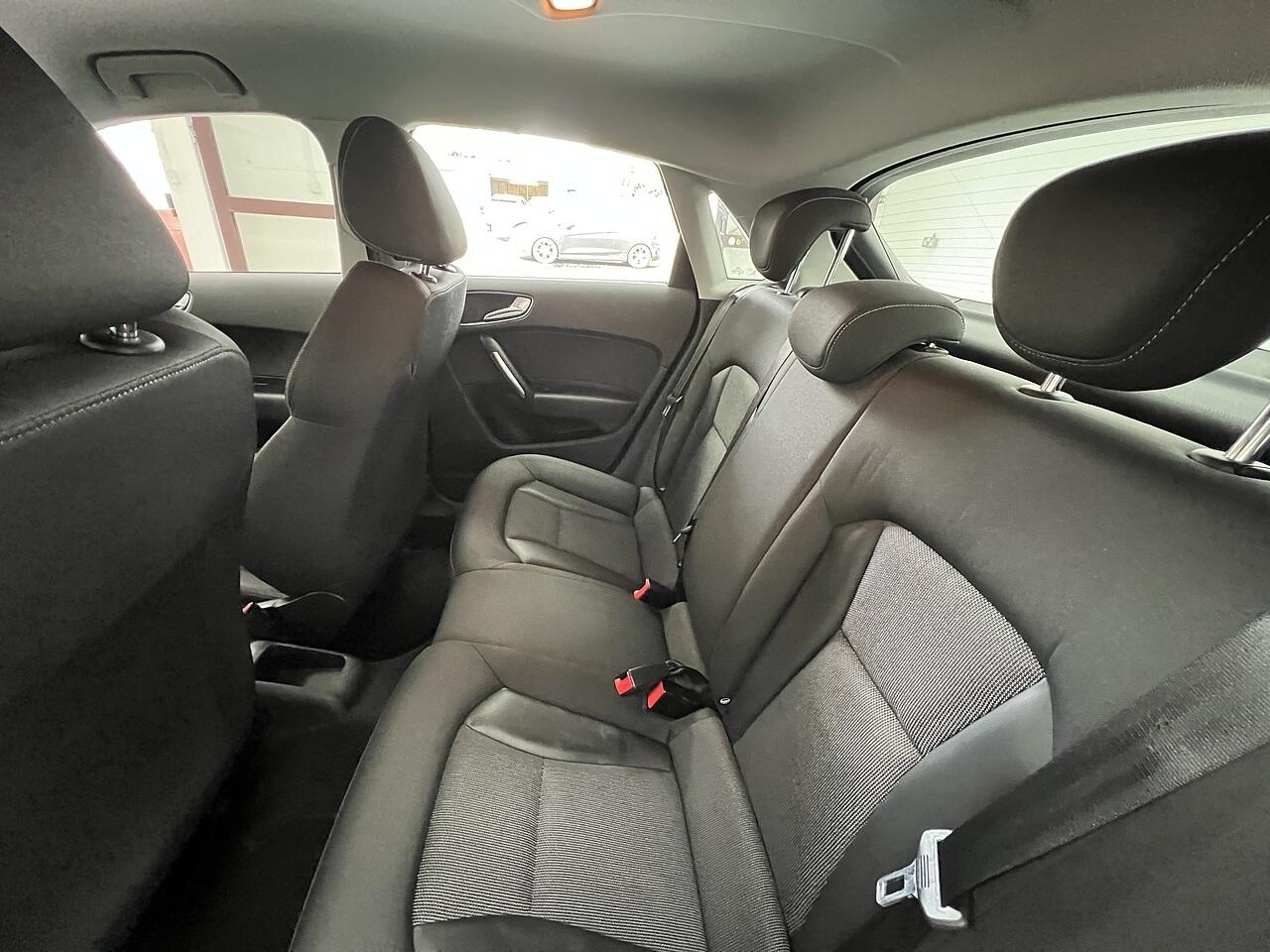 Audi A1 view 16