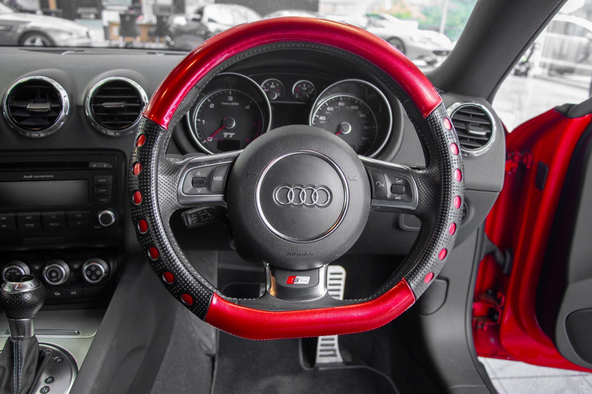 Audi TT view 38