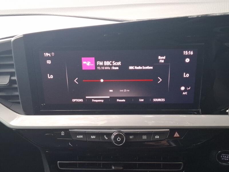 Vauxhall Mokka view 11