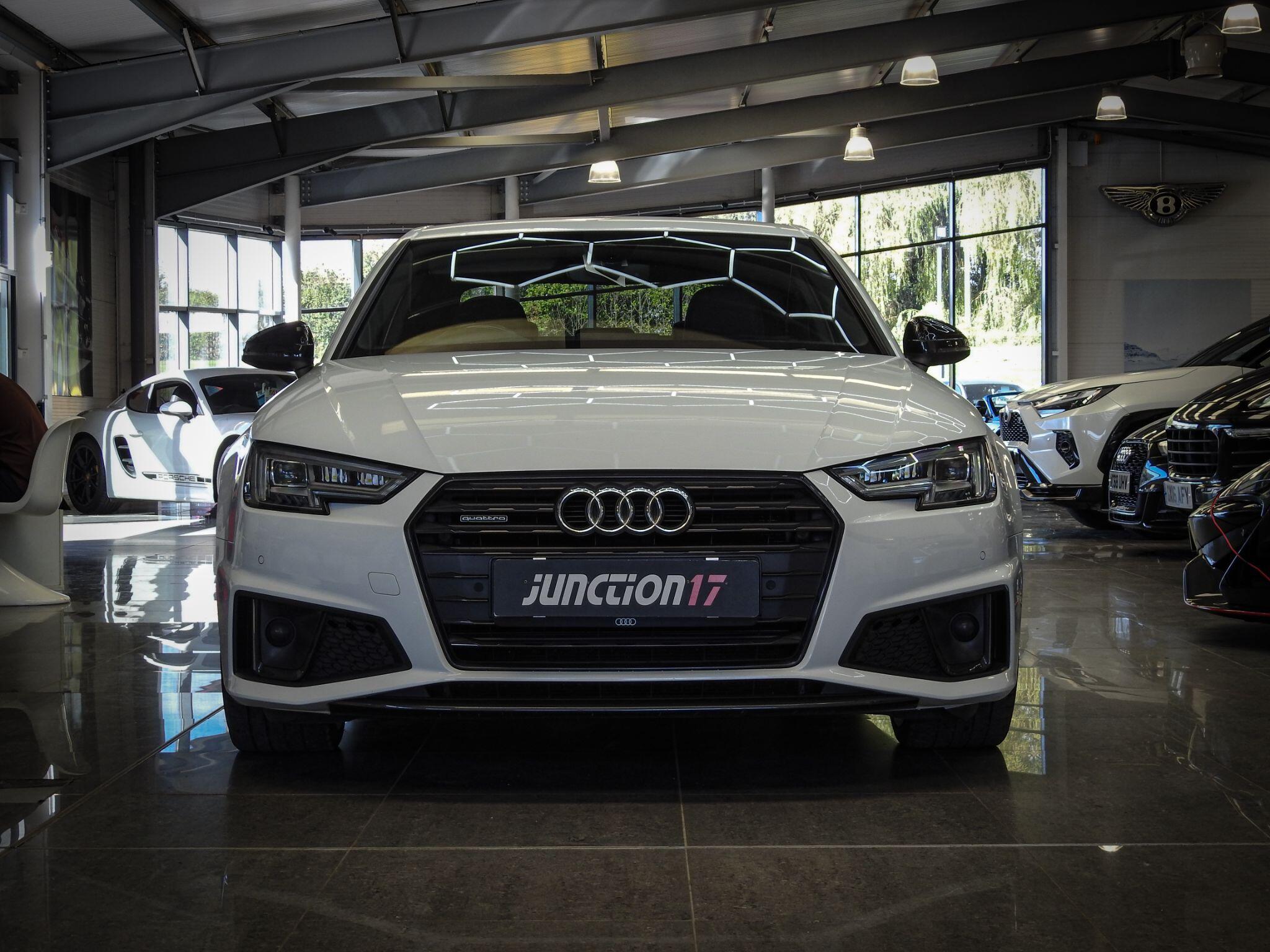 Audi A4 view 7