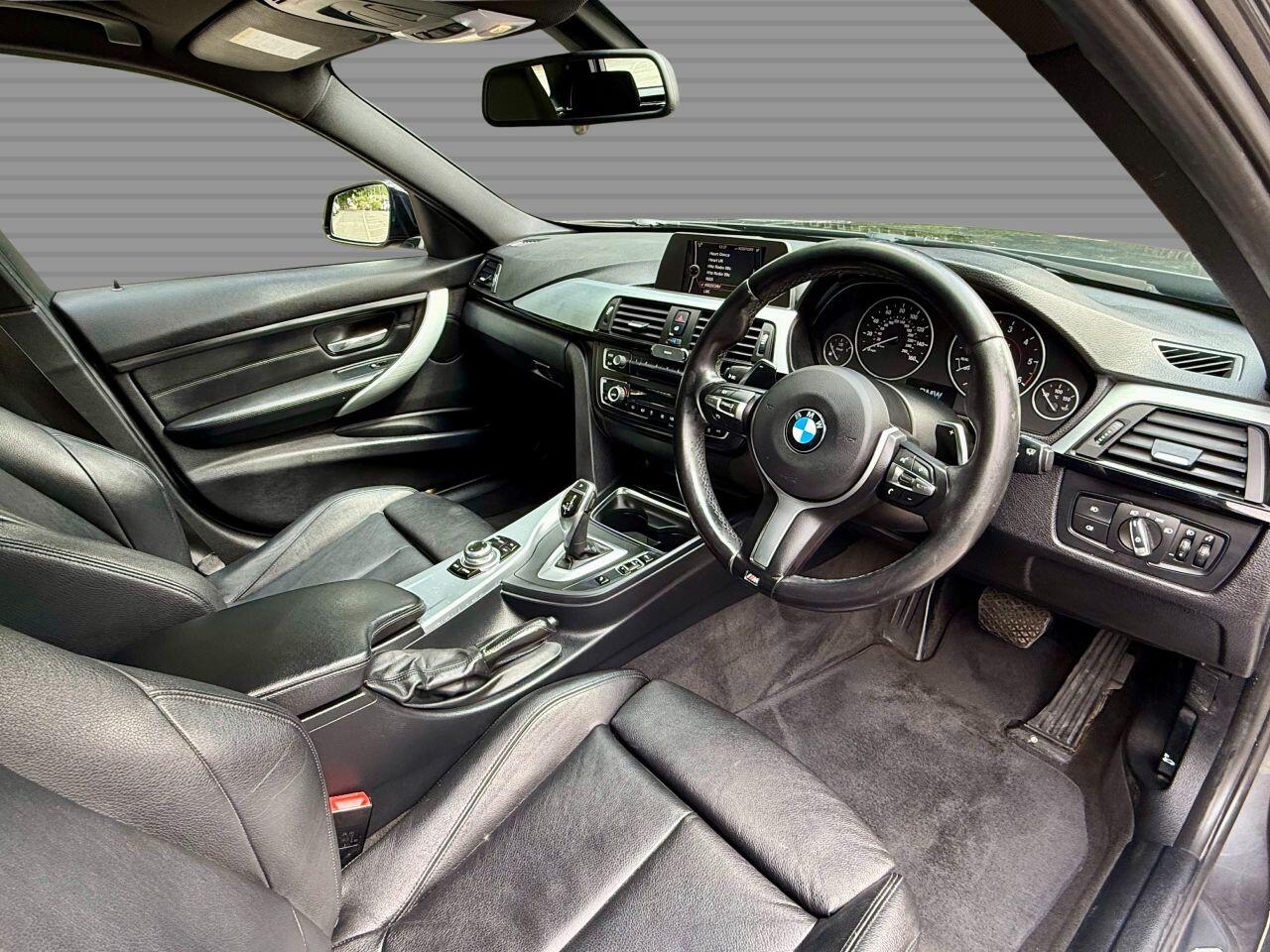 BMW 3 Series view 17