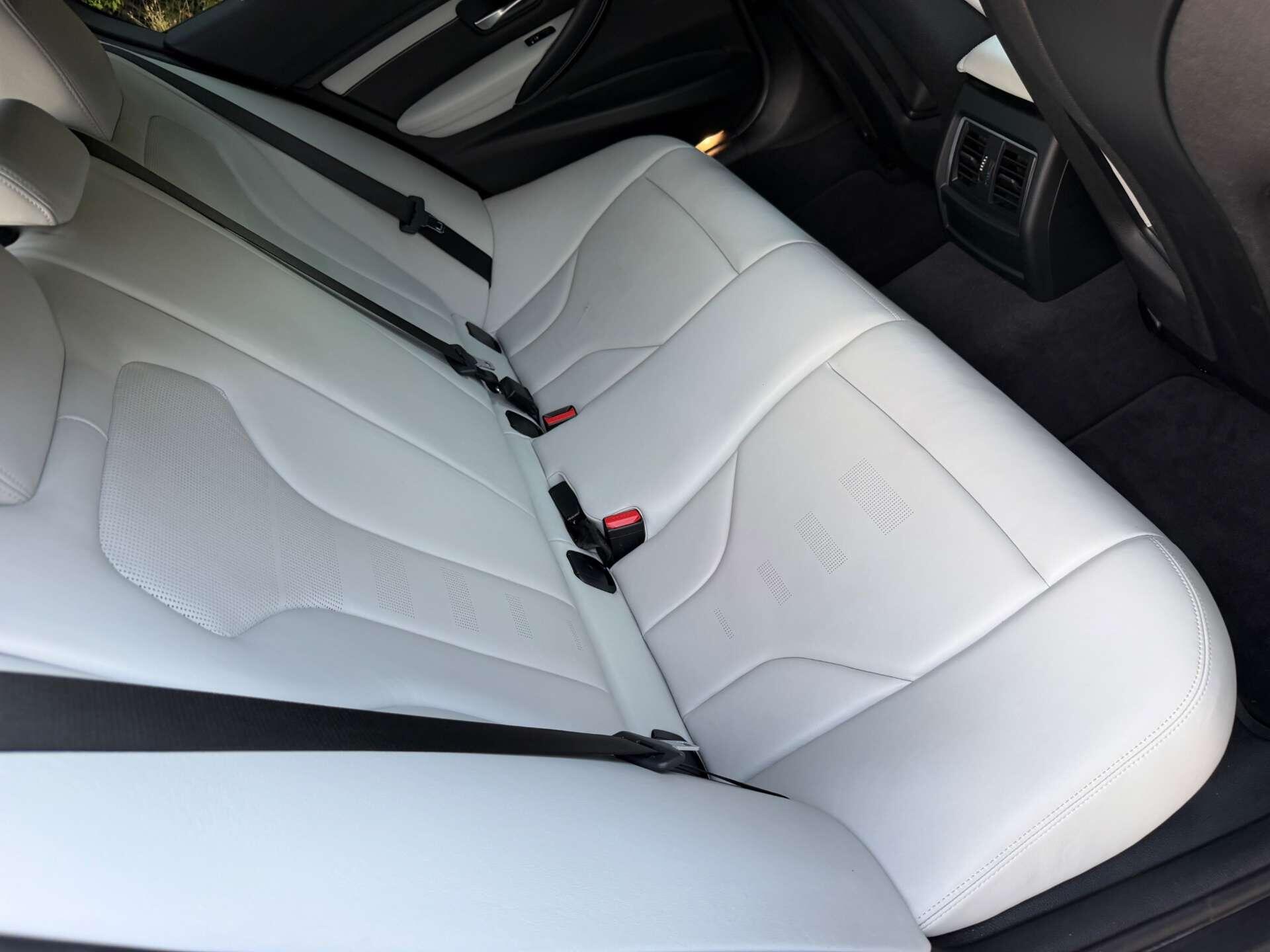 BMW M3 view 29