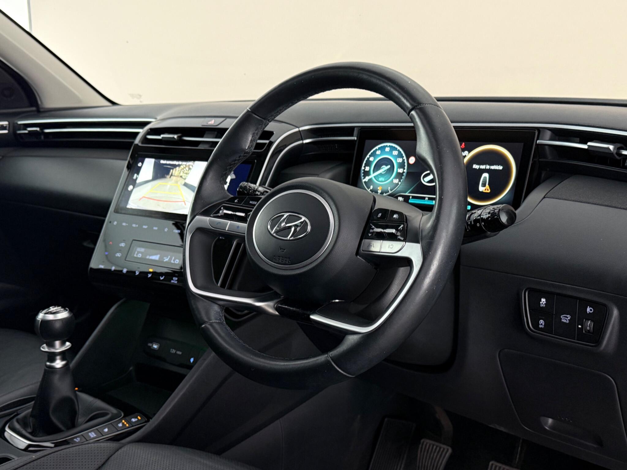 Hyundai Tucson view 3