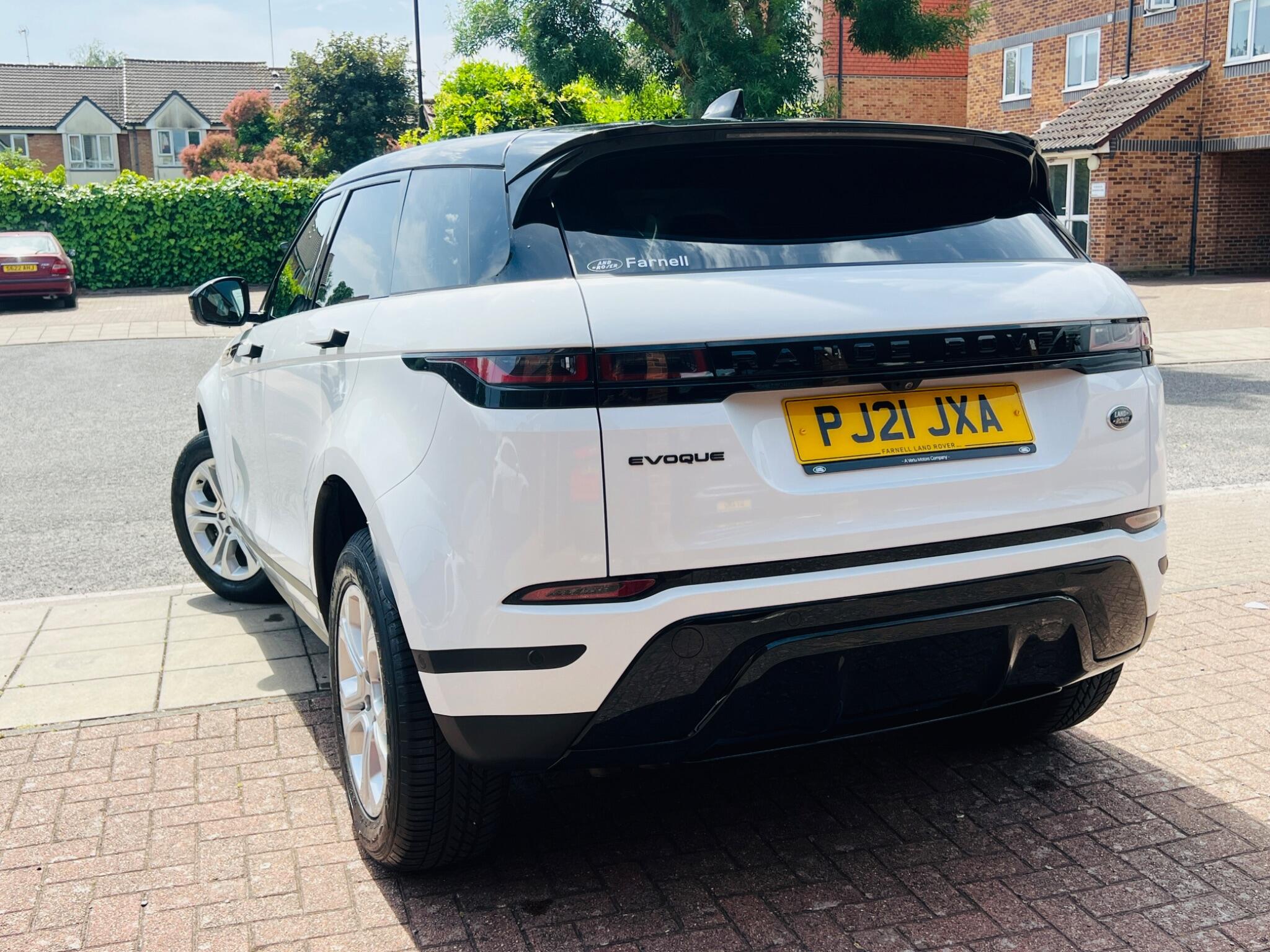 Land Rover Range Rover Evoque view 16