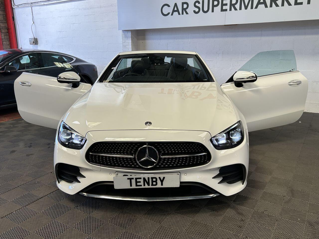 Mercedes-Benz E Class view 12