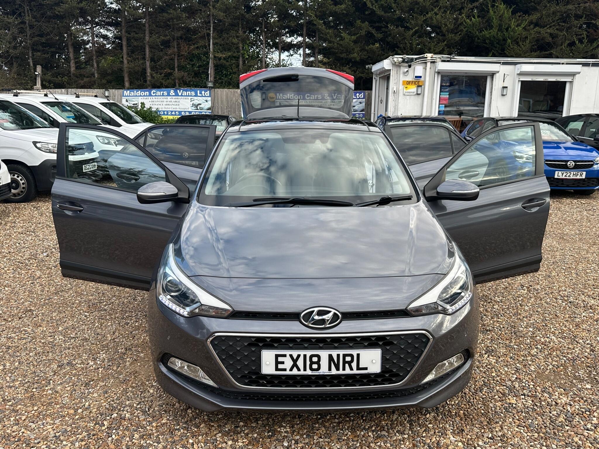 Hyundai i20 view 27