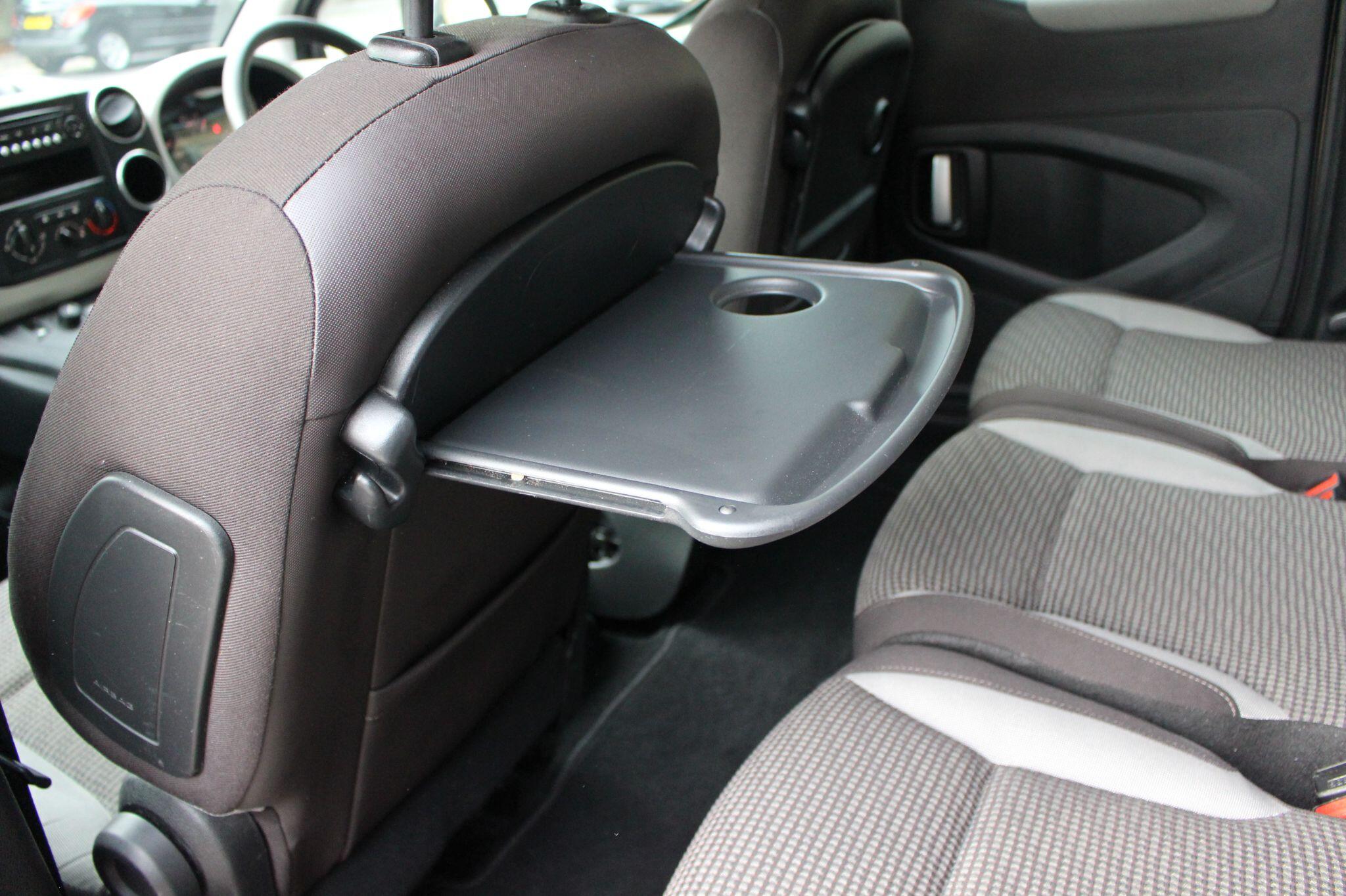 Peugeot Partner Tepee view 22