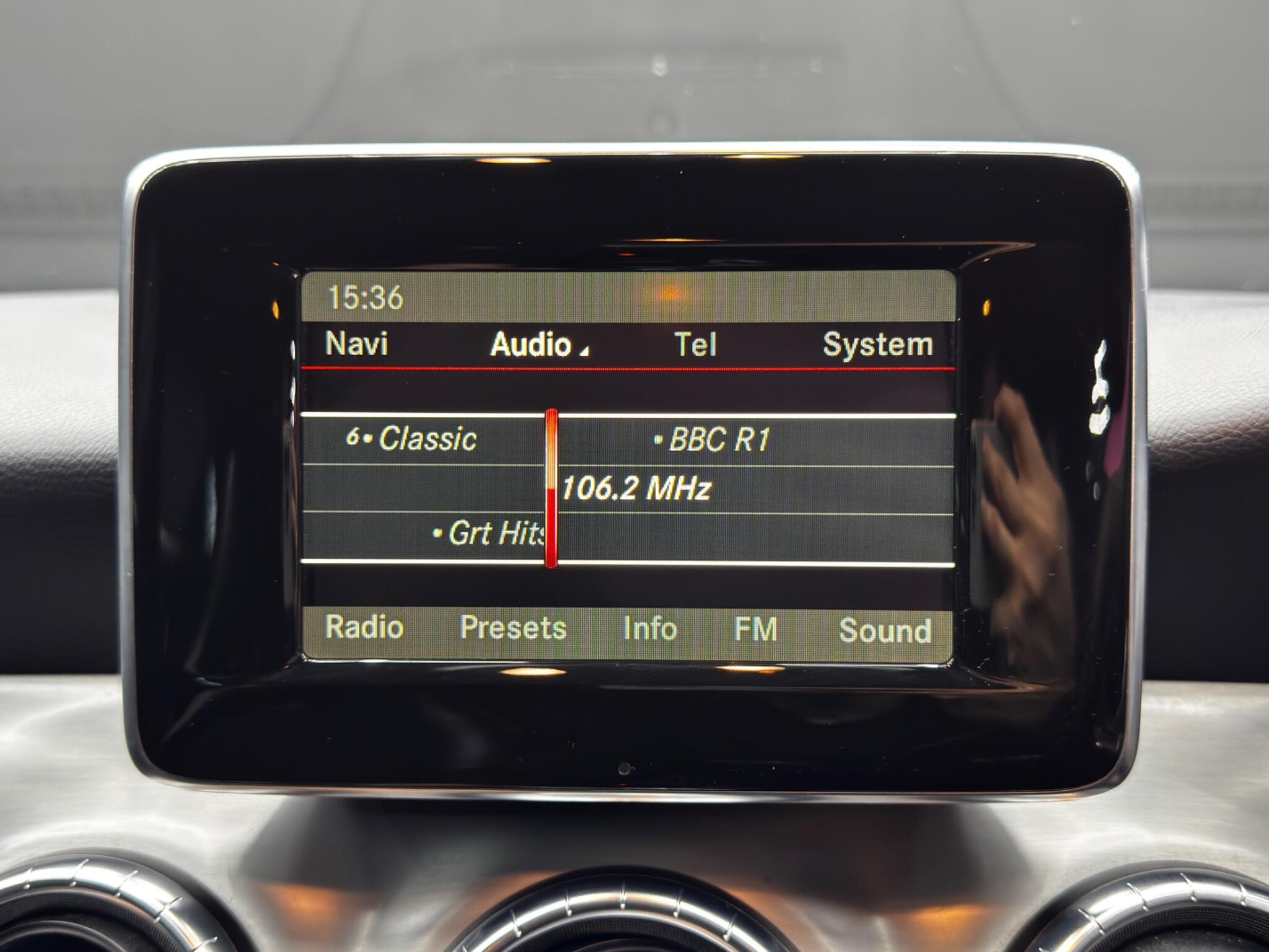 Mercedes-Benz Cla view 26