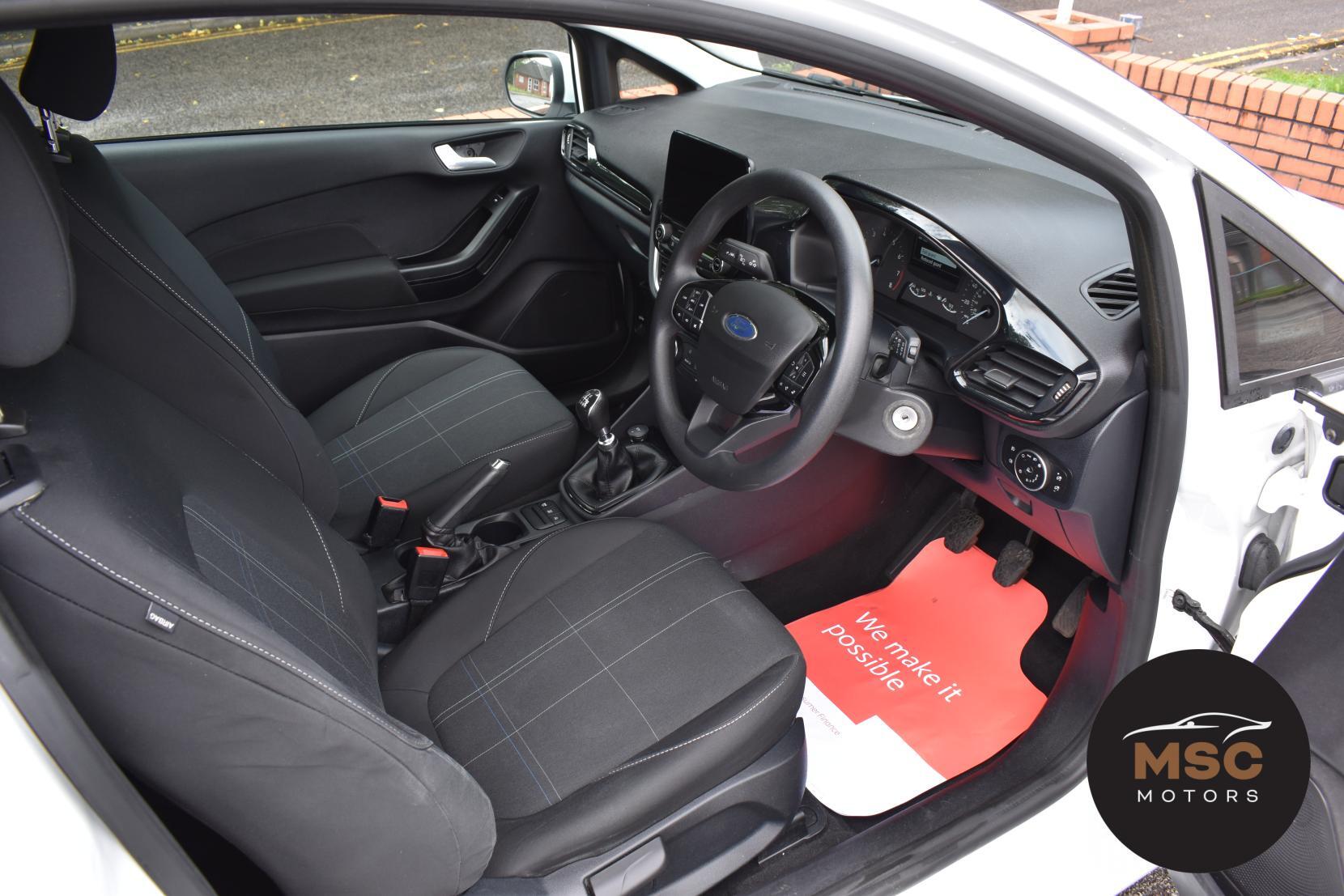 Ford Fiesta view 28