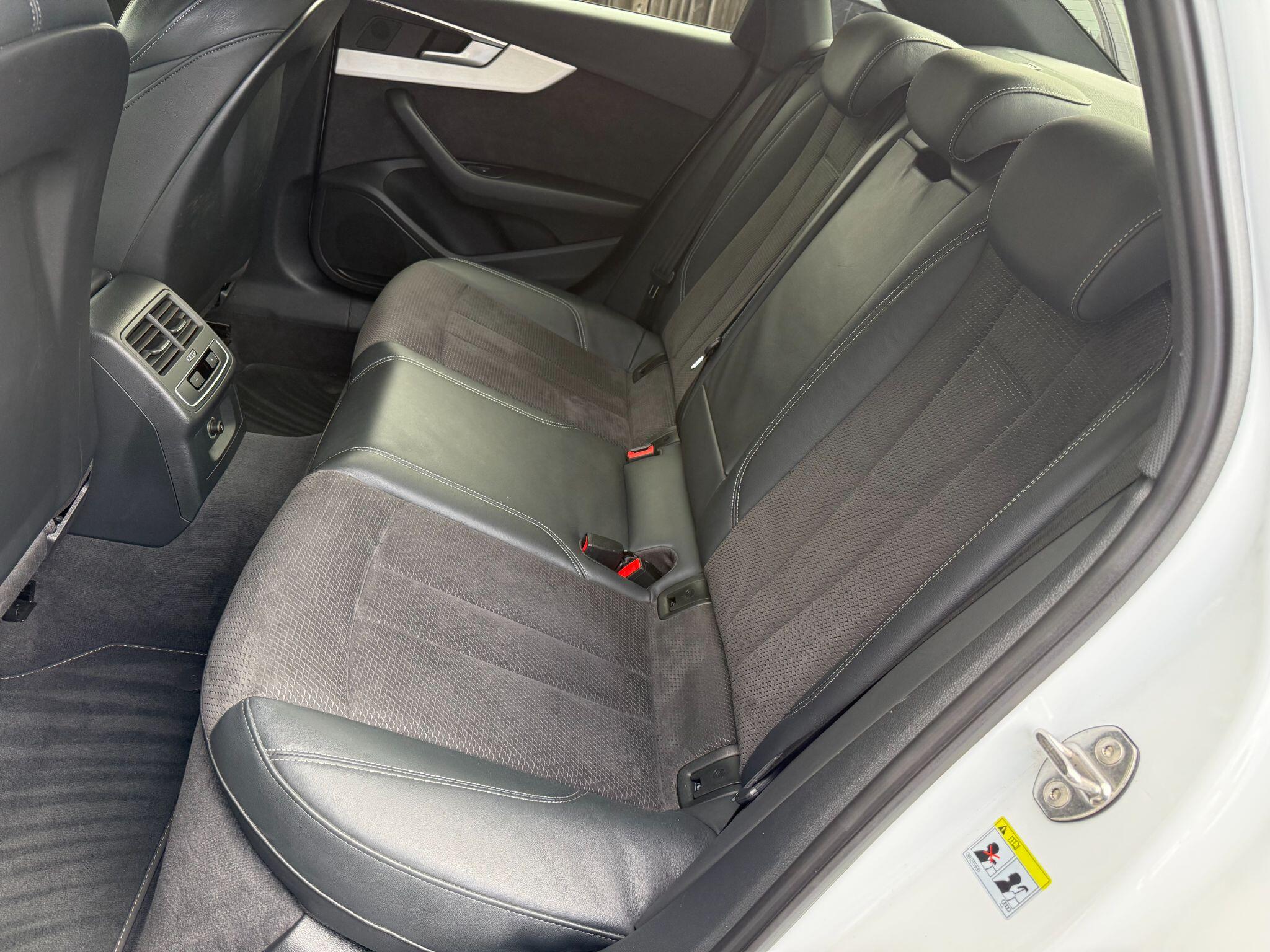 Audi A4 view 21