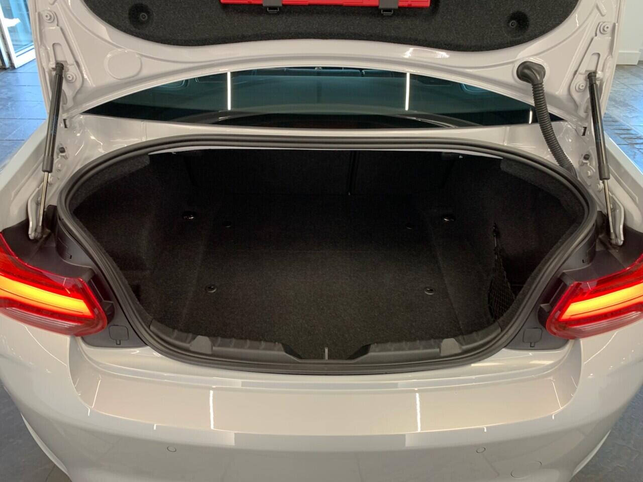 BMW M2 view 24
