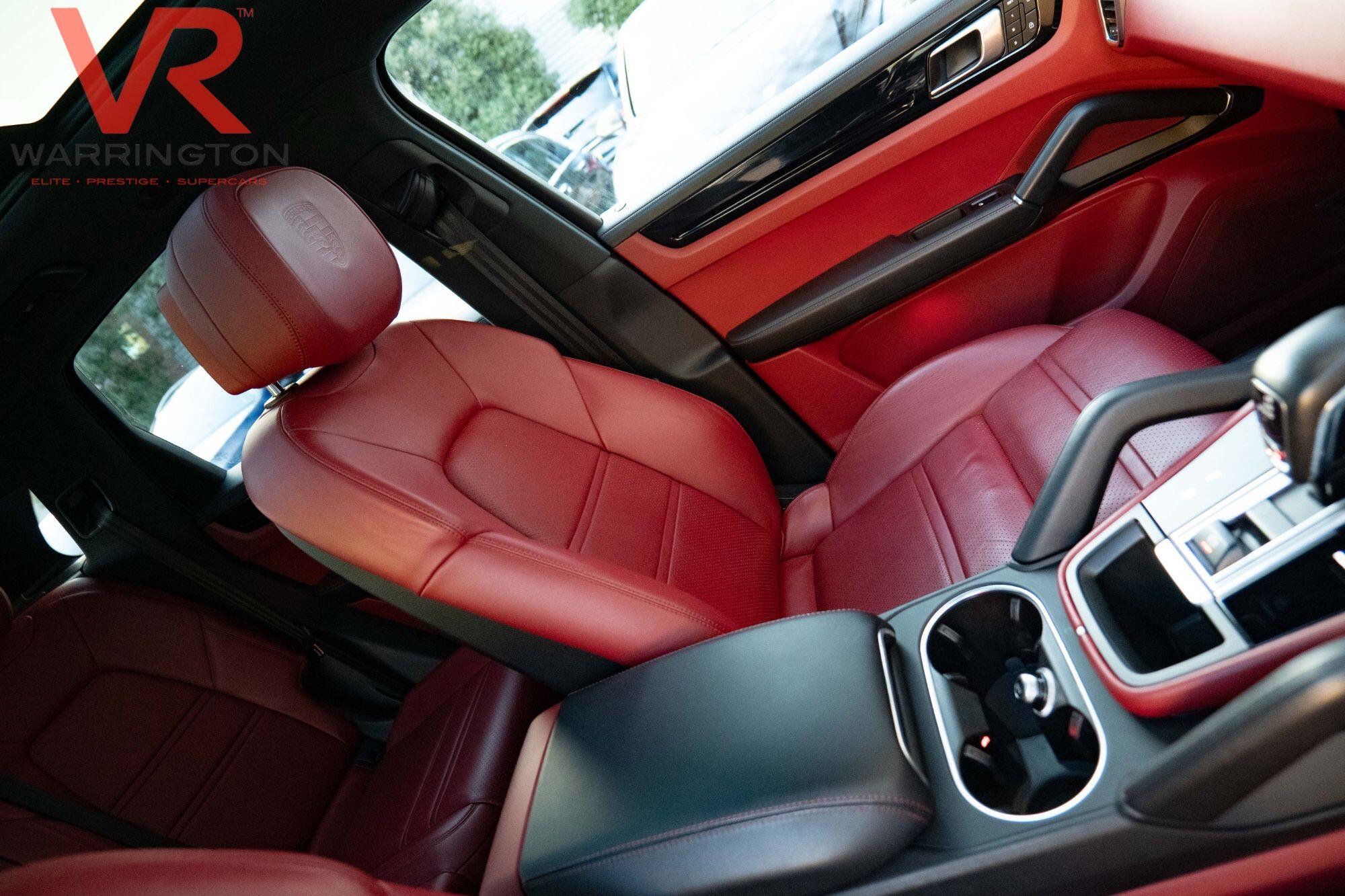 Porsche Cayenne view 4
