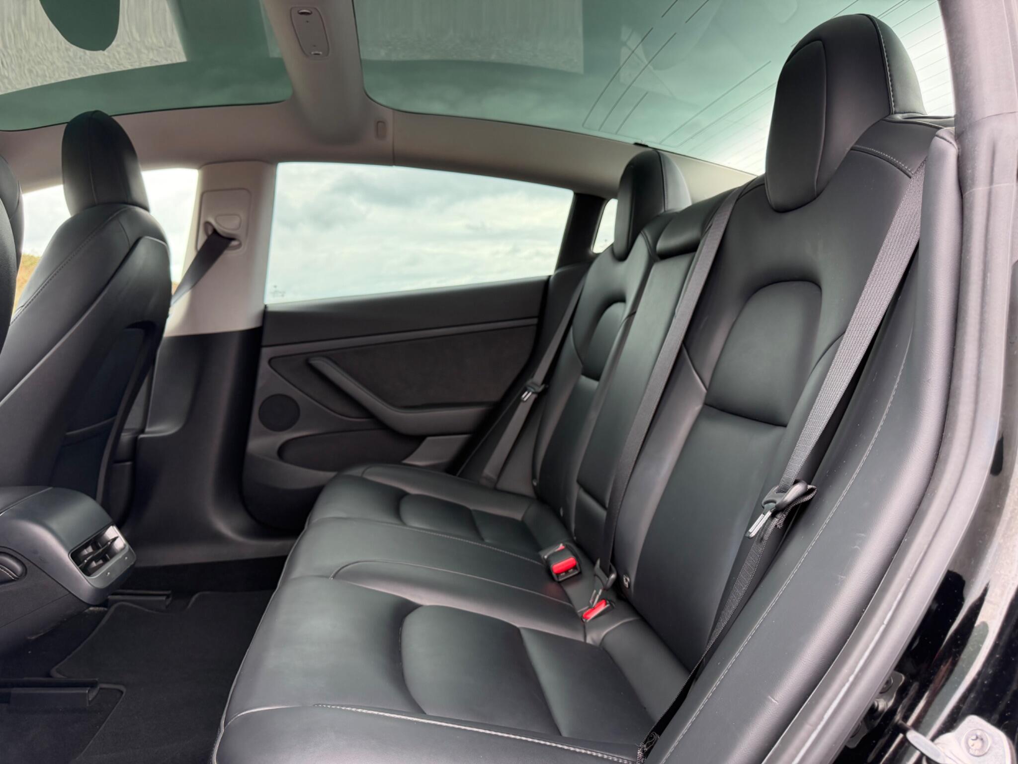 Tesla Model 3 view 16