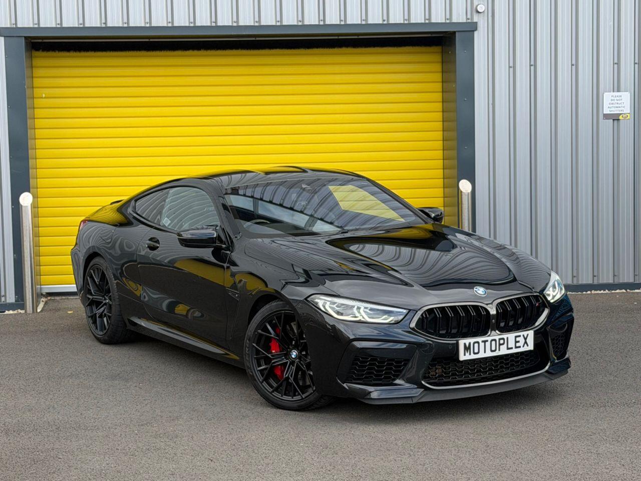 BMW M8 view 21