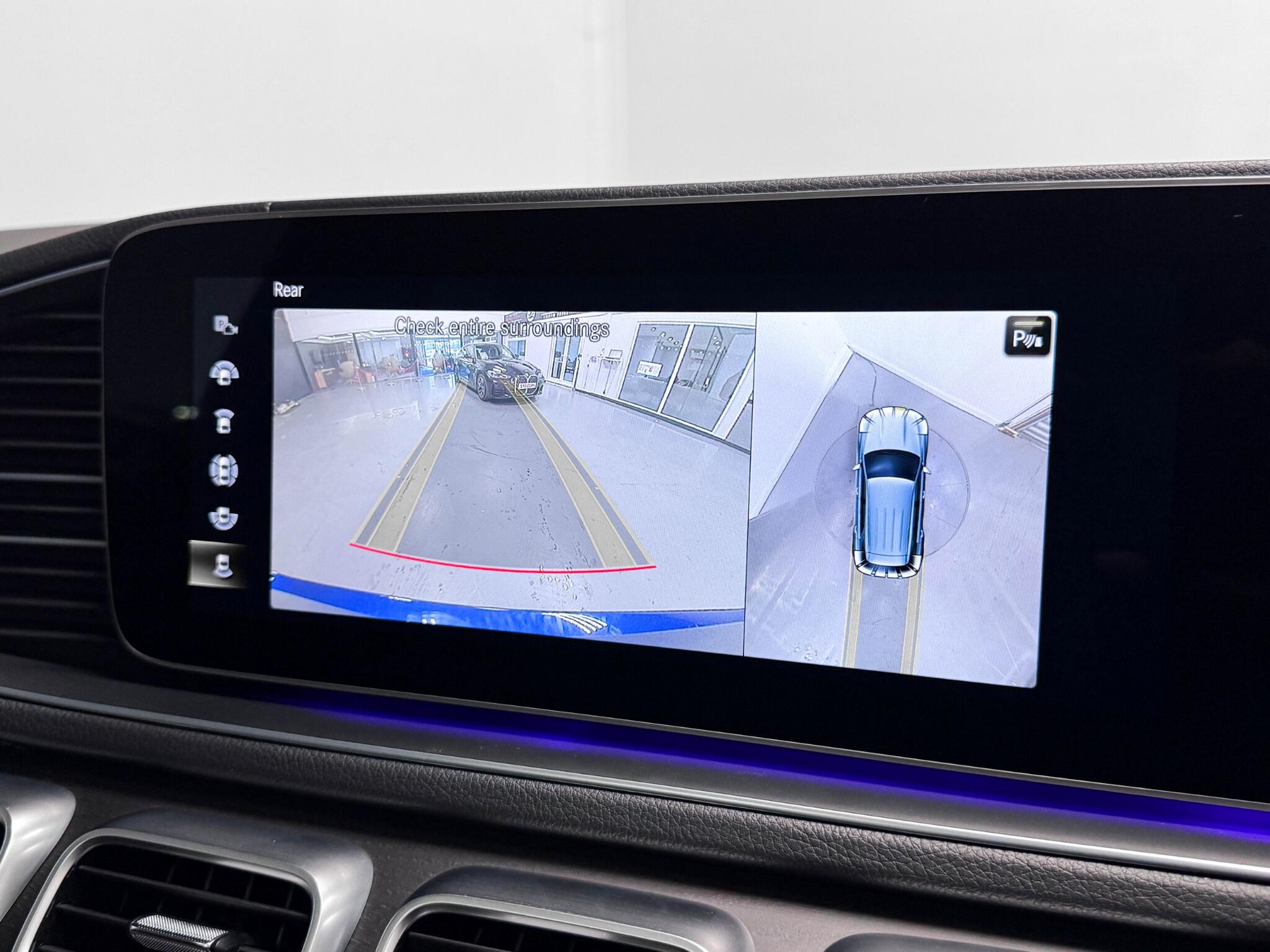 Mercedes-Benz Gle view 64