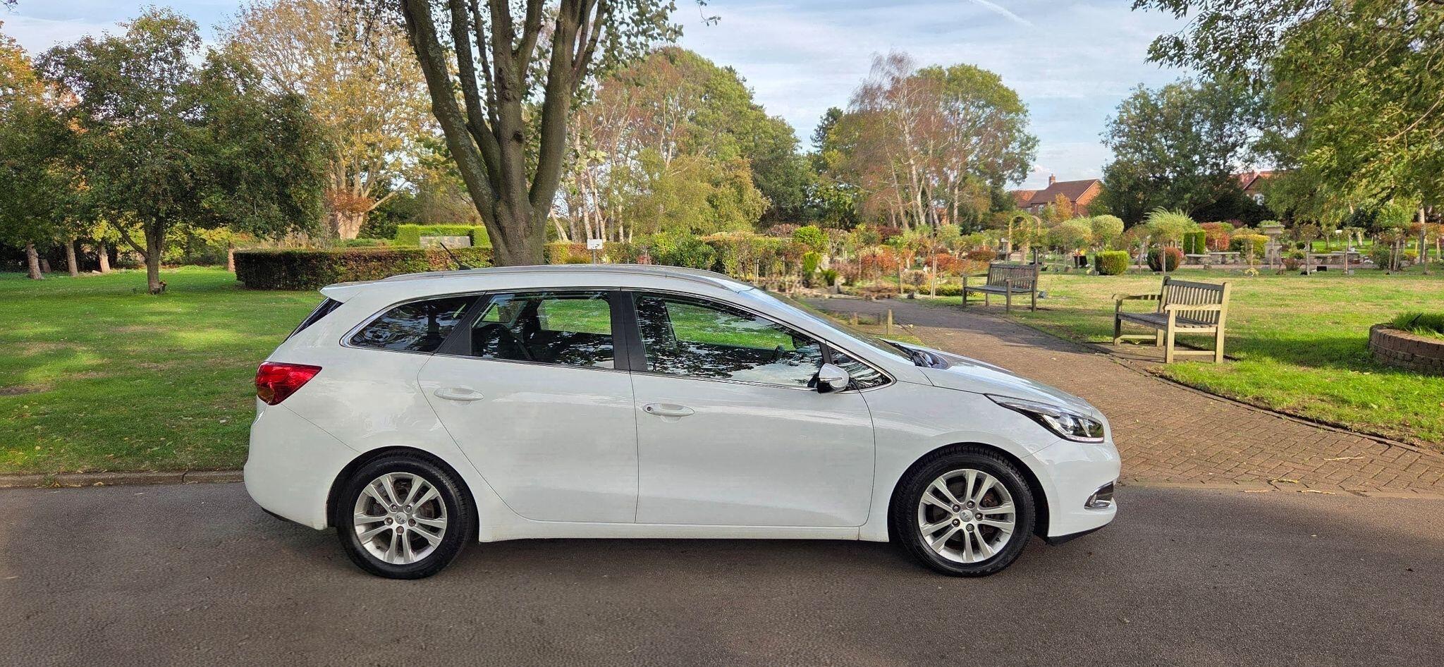 Kia Ceed view 5