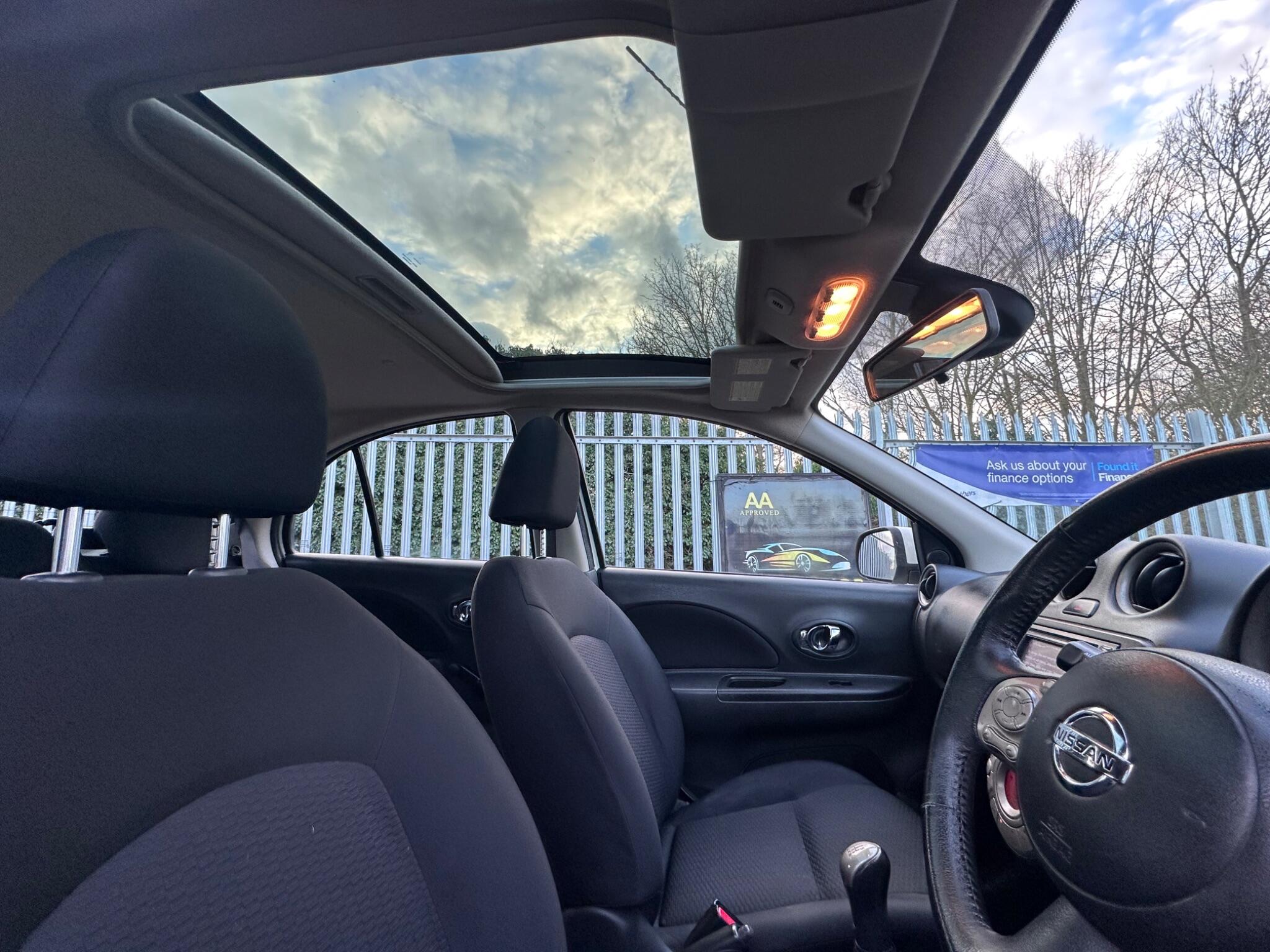 2012 Nissan Micra image 11