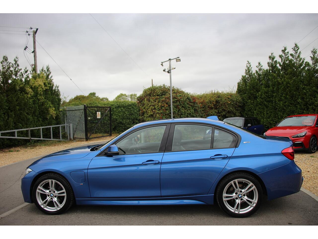 BMW 3 Series view 7