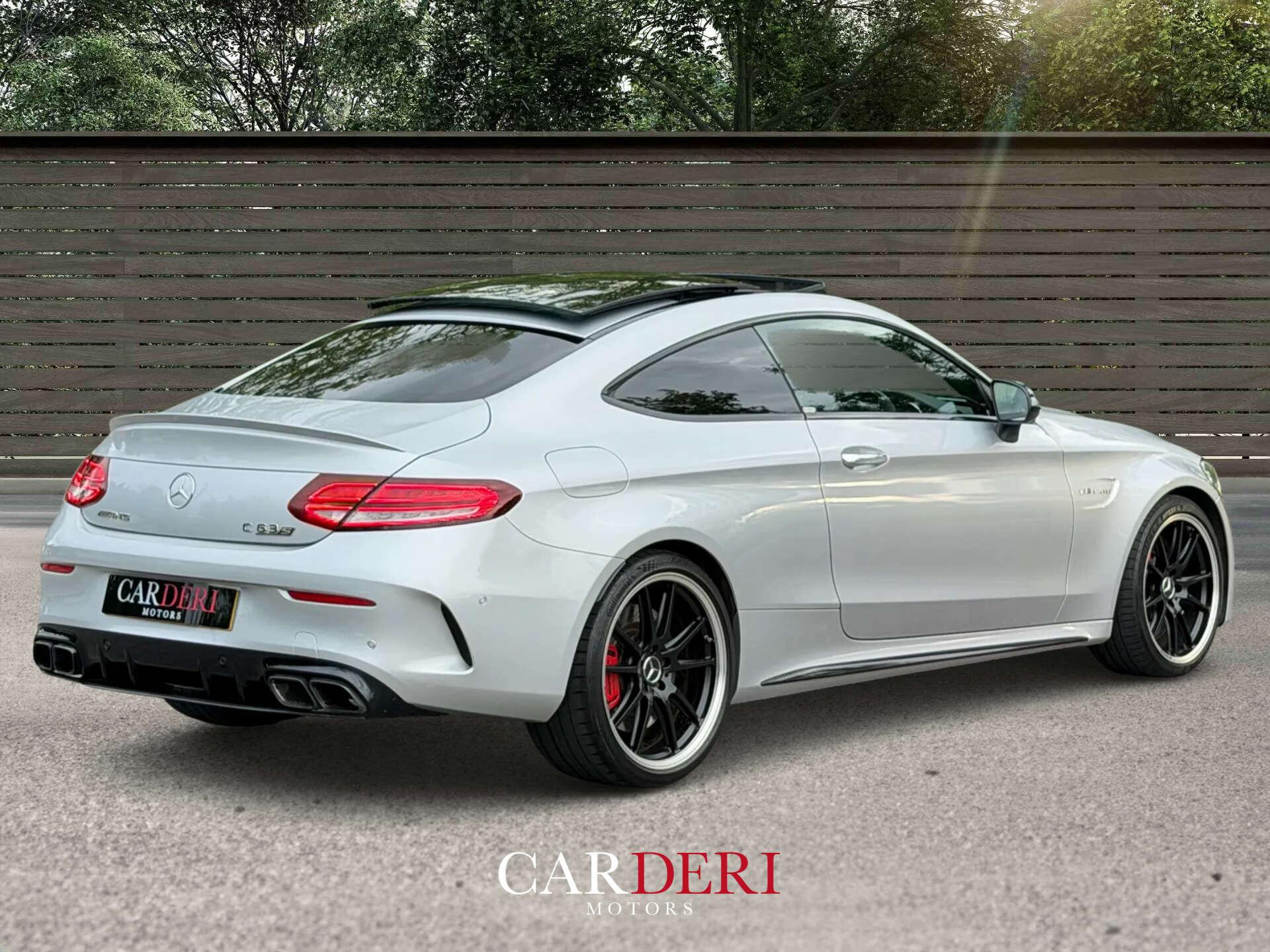 Mercedes-Benz C-Class view 22