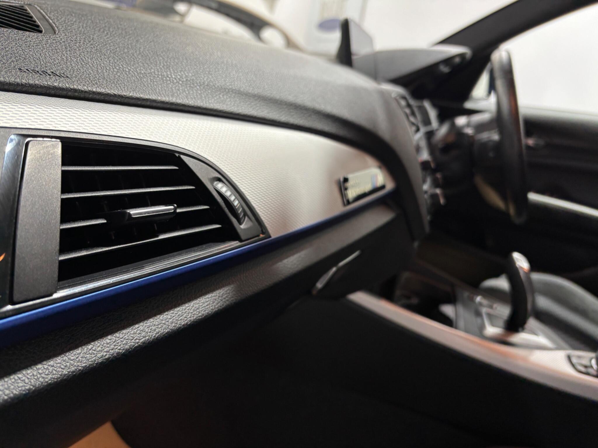 BMW 1 Series view 23