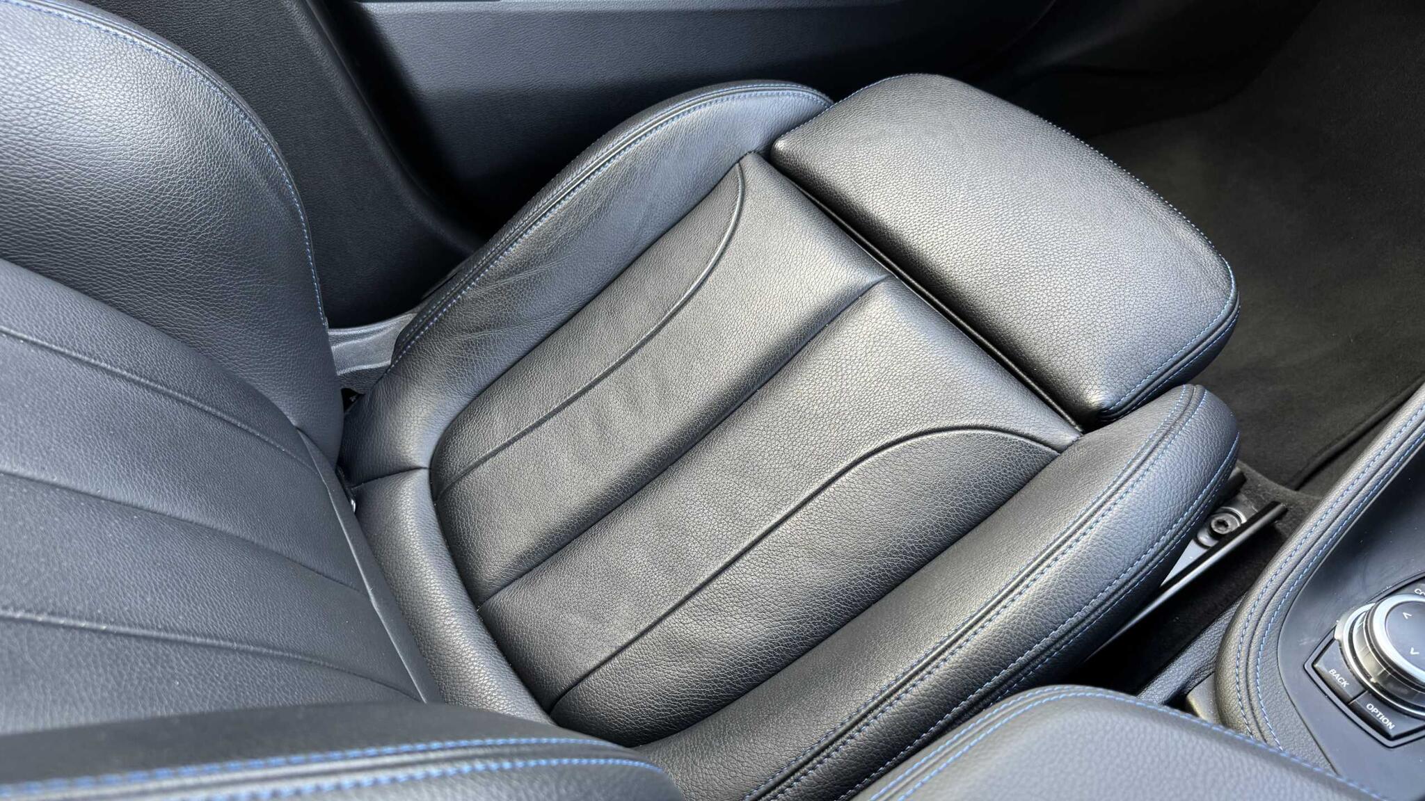 BMW X1 view 32