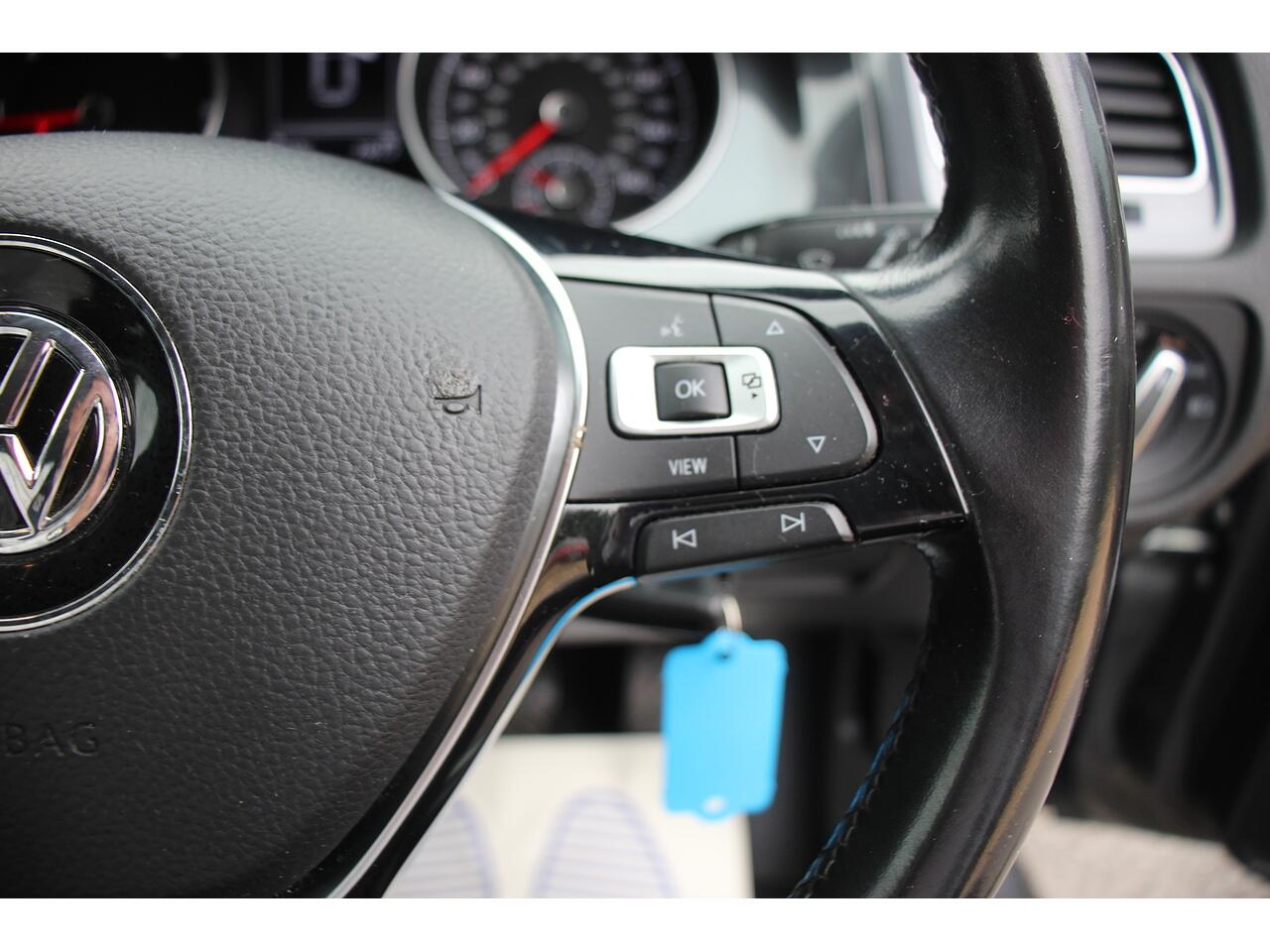 Volkswagen Golf view 32