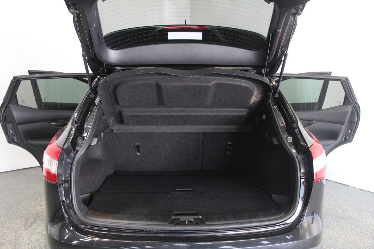 Nissan Qashqai view 23