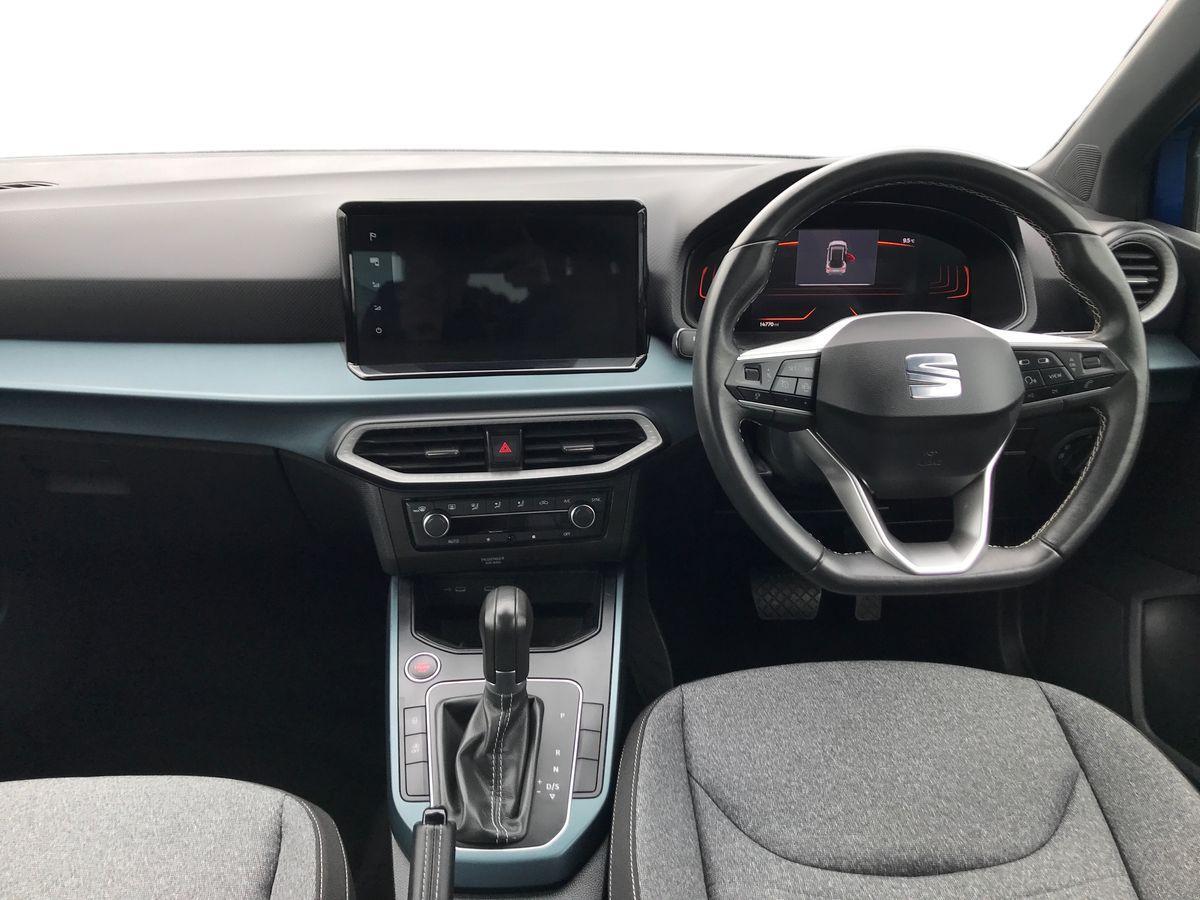 SEAT Arona view 4