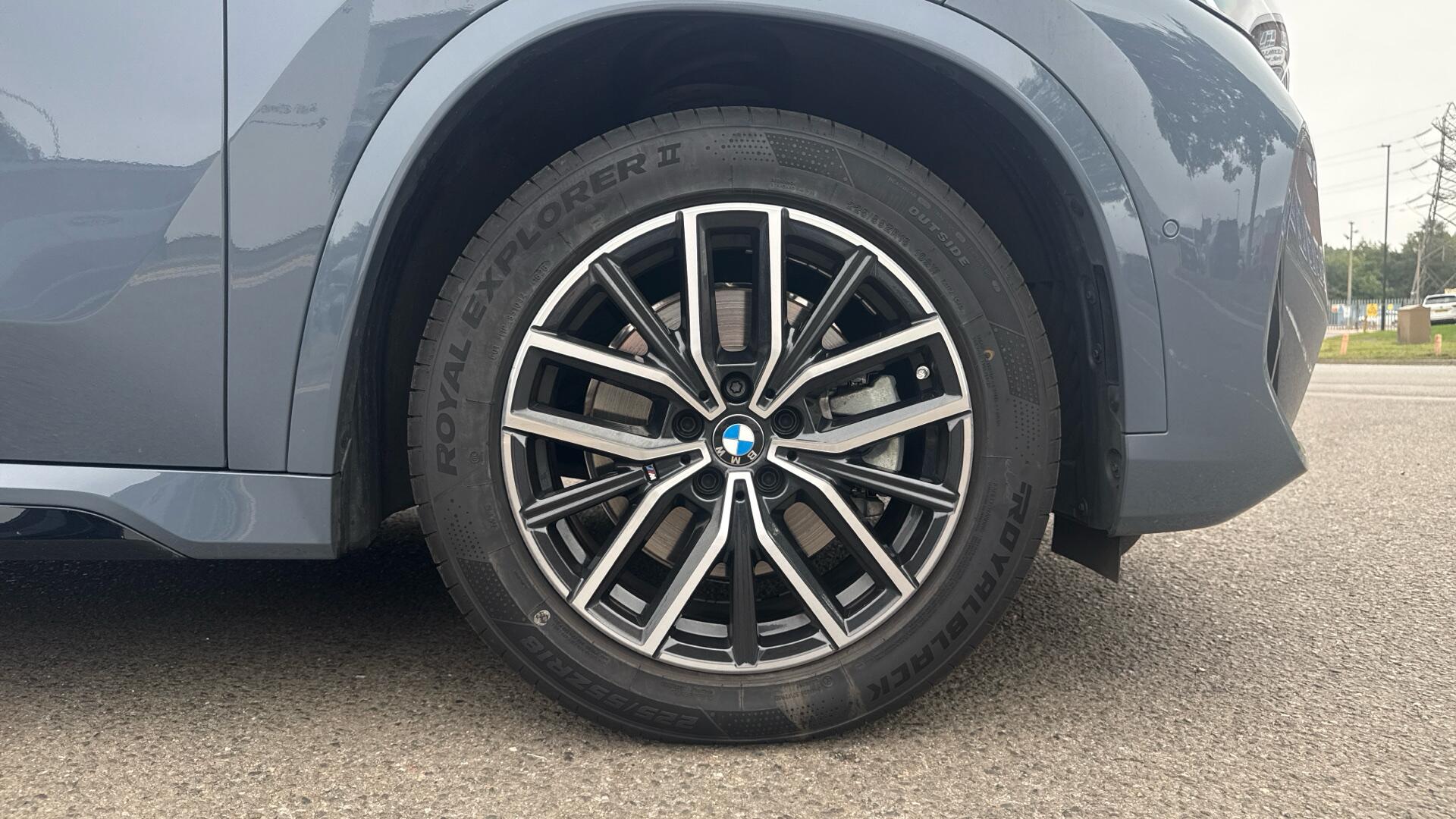 BMW X1 view 14