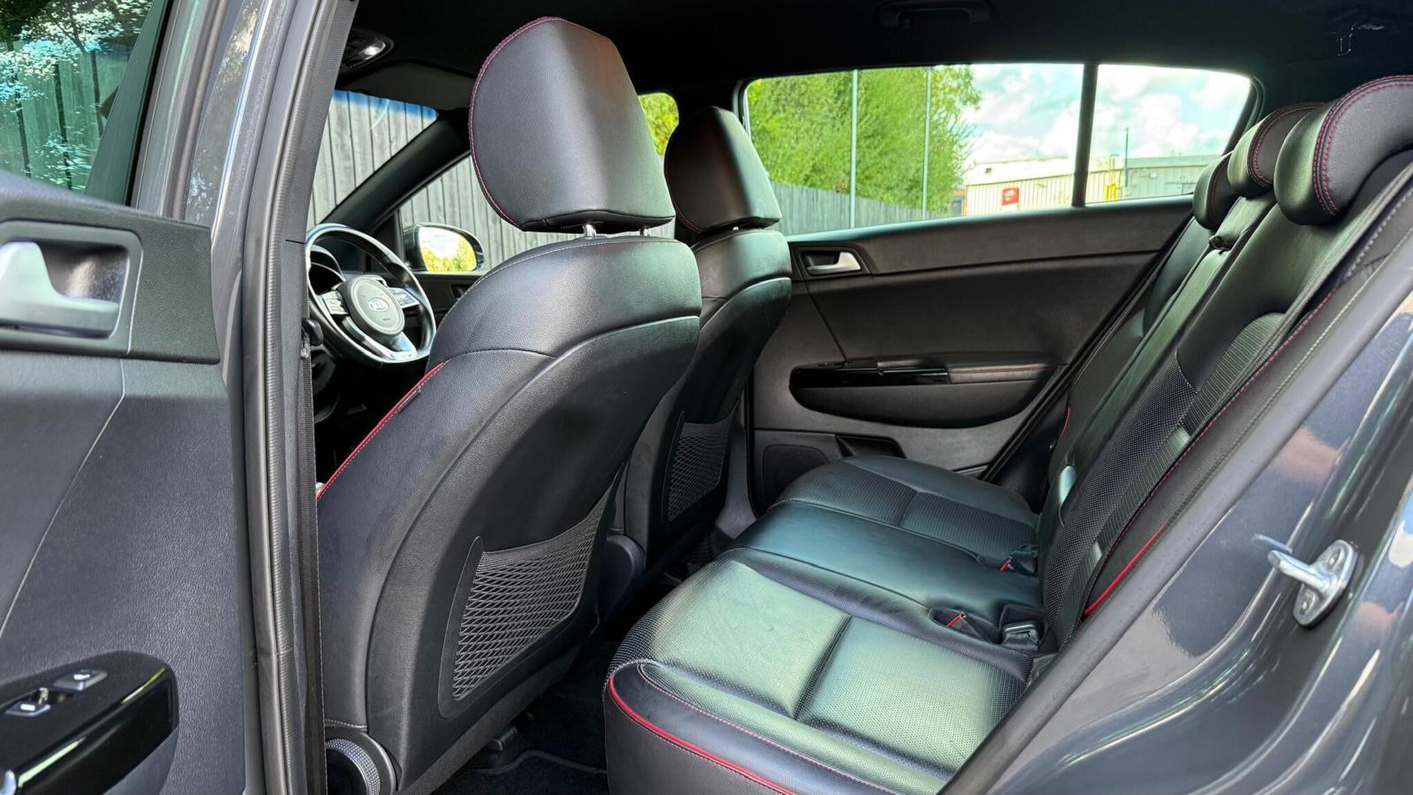 Kia Sportage view 28