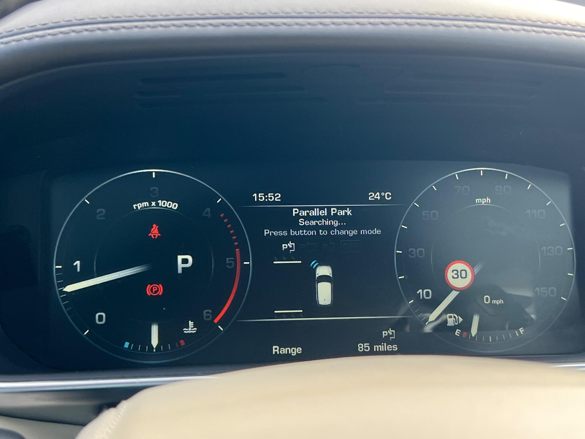 Land Rover Range Rover Sport view 67
